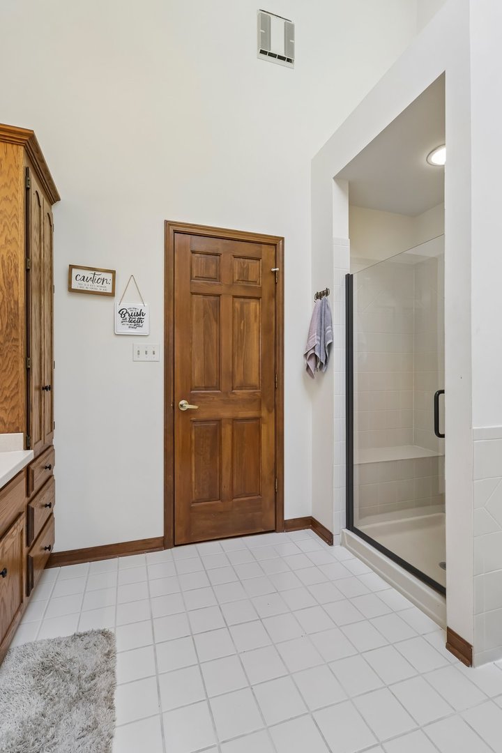 1504 Greenlake Drive Property Photo 44