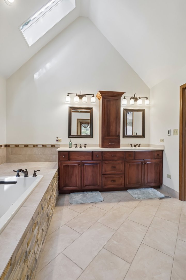 1504 Greenlake Drive Property Photo 46