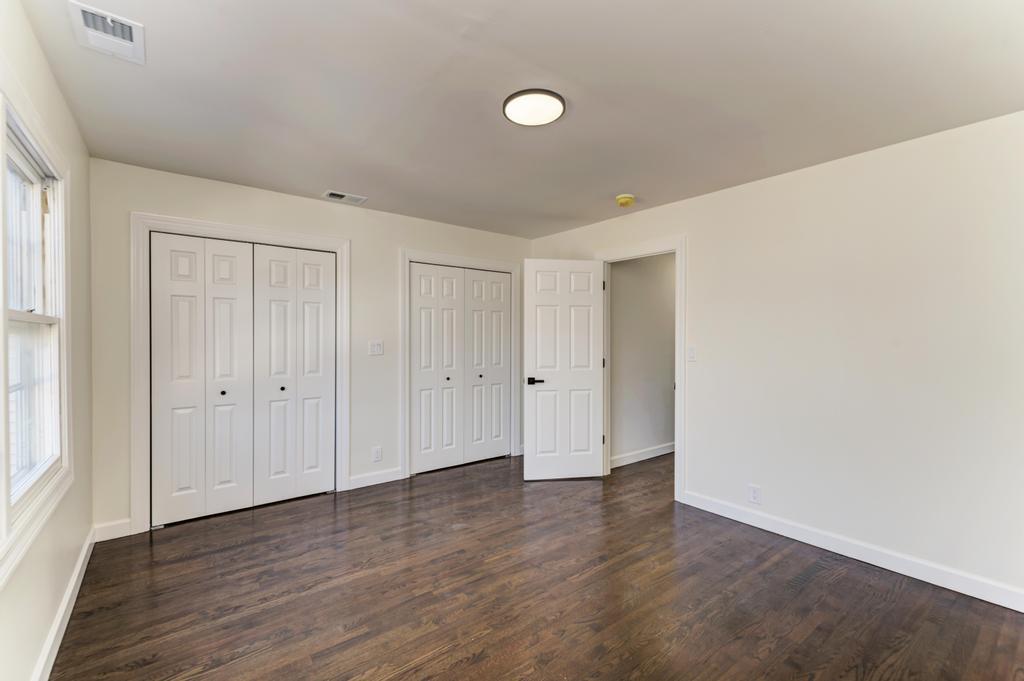 6218 W Foster Avenue Property Photo 25