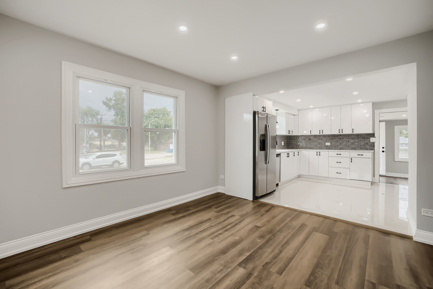 12540 S Wood Street Property Photo 6