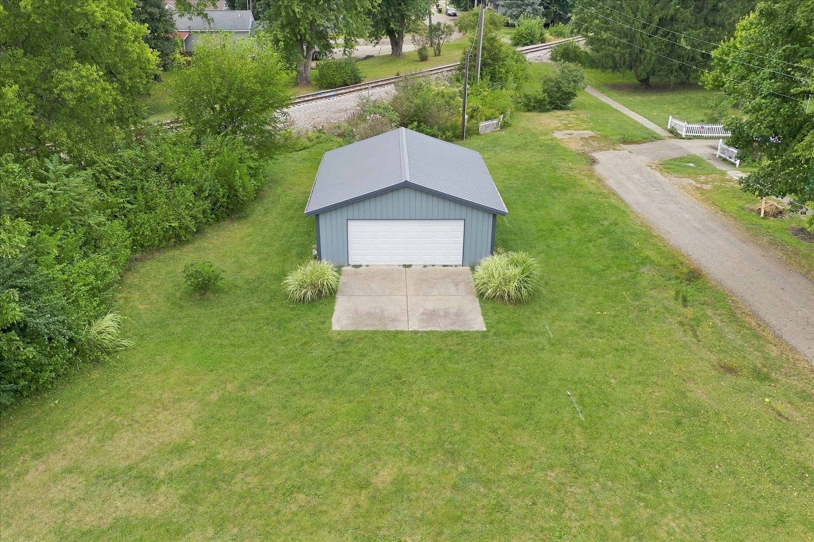 808 Warren Street Property Photo 8