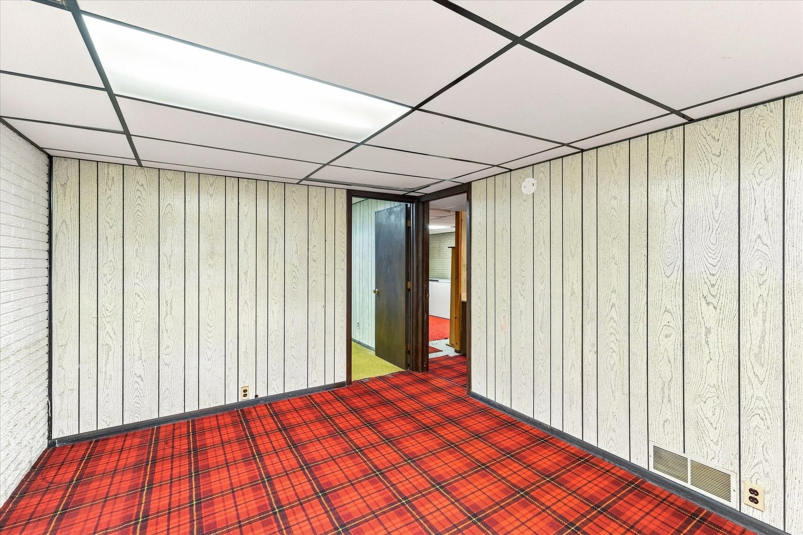808 Warren Street Property Photo 26