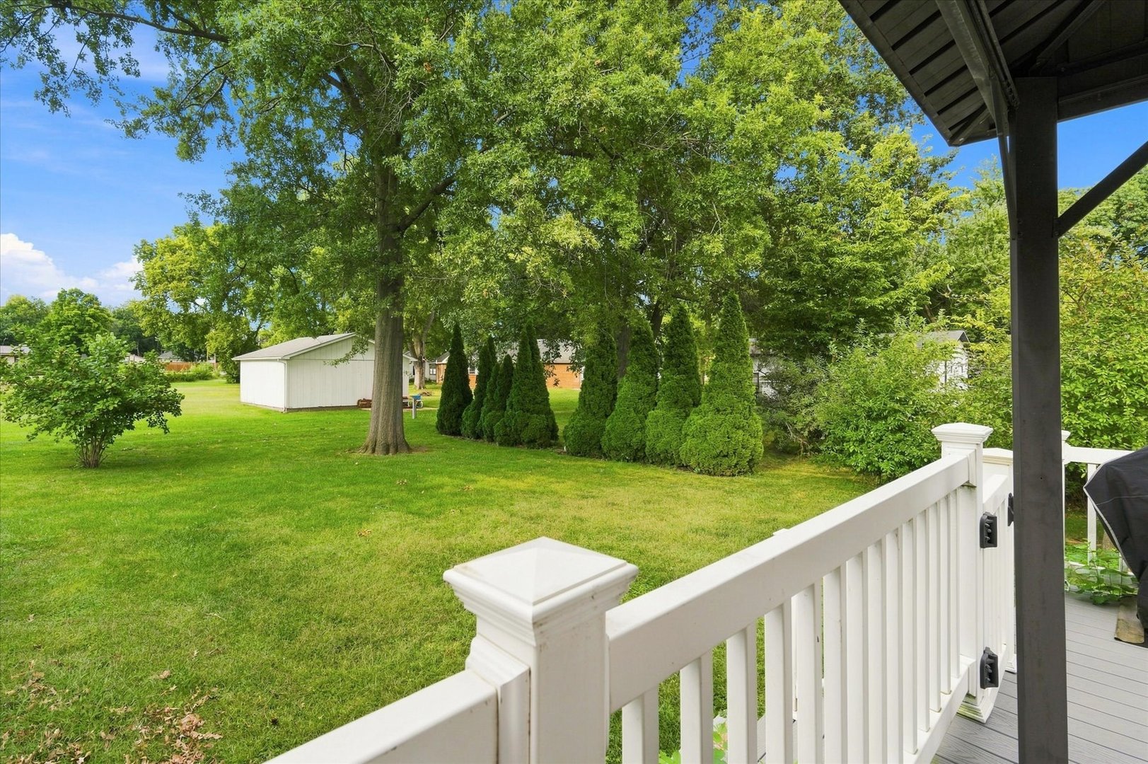808 Warren Street Property Photo 31
