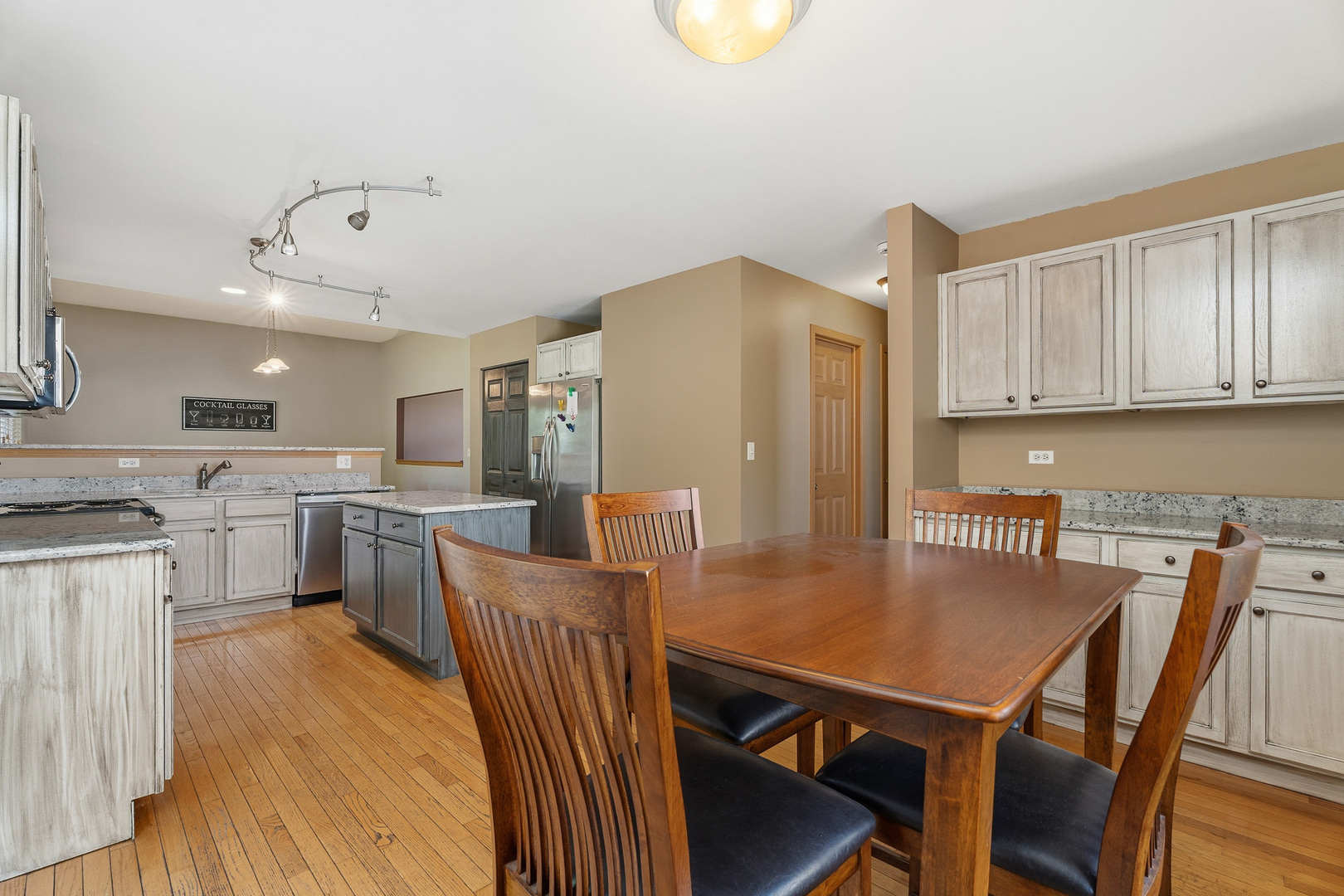 16427 S Canterbury Way Property Photo 10