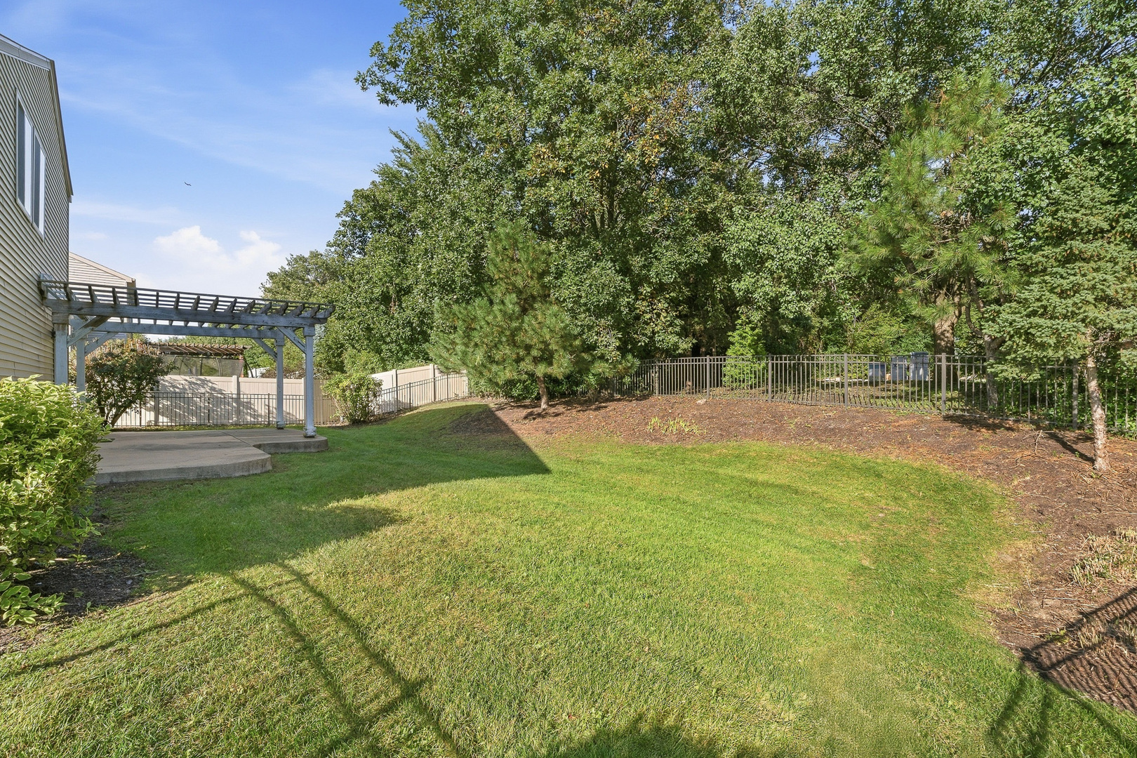 16427 S Canterbury Way Property Photo 28
