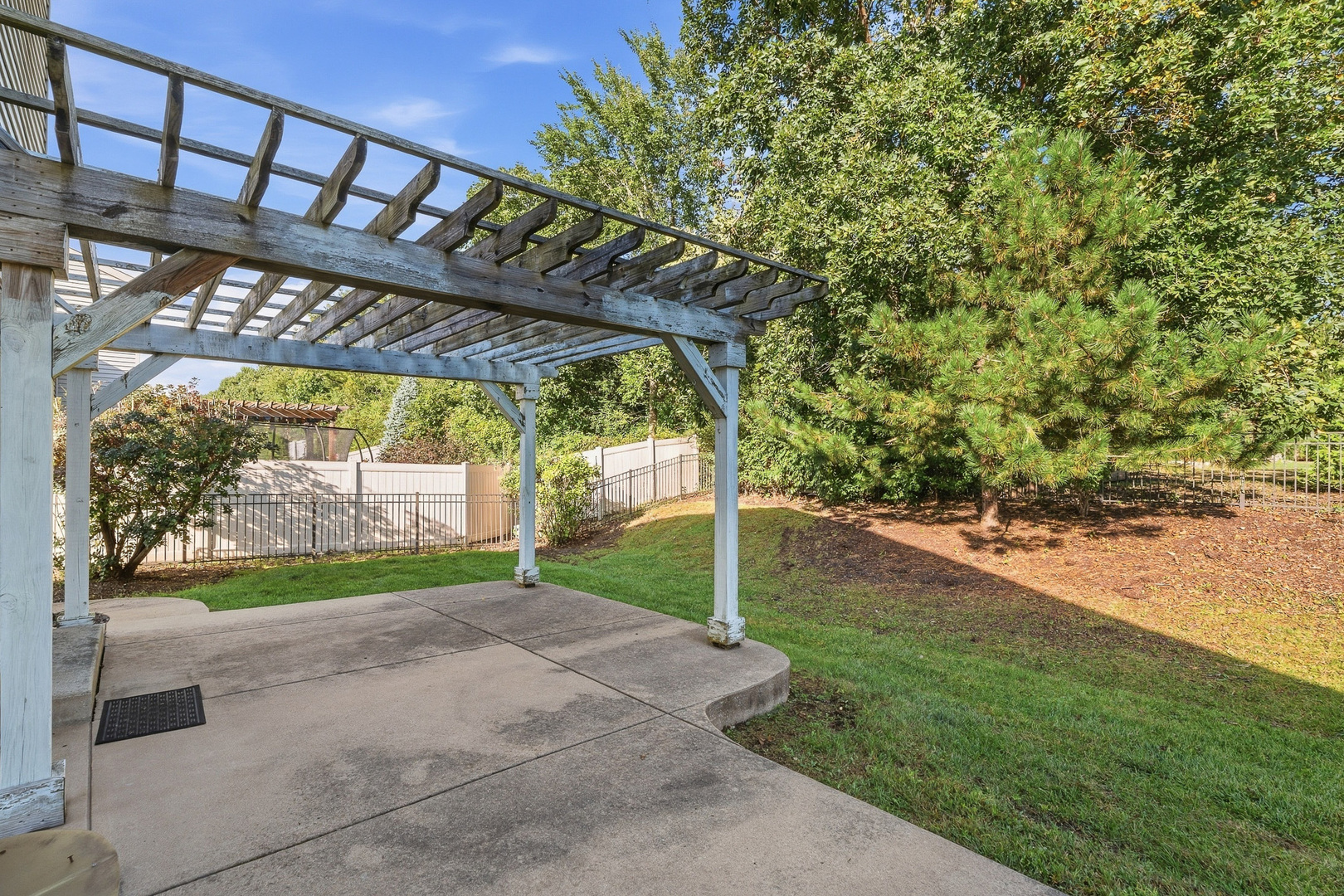 16427 S Canterbury Way Property Photo 31