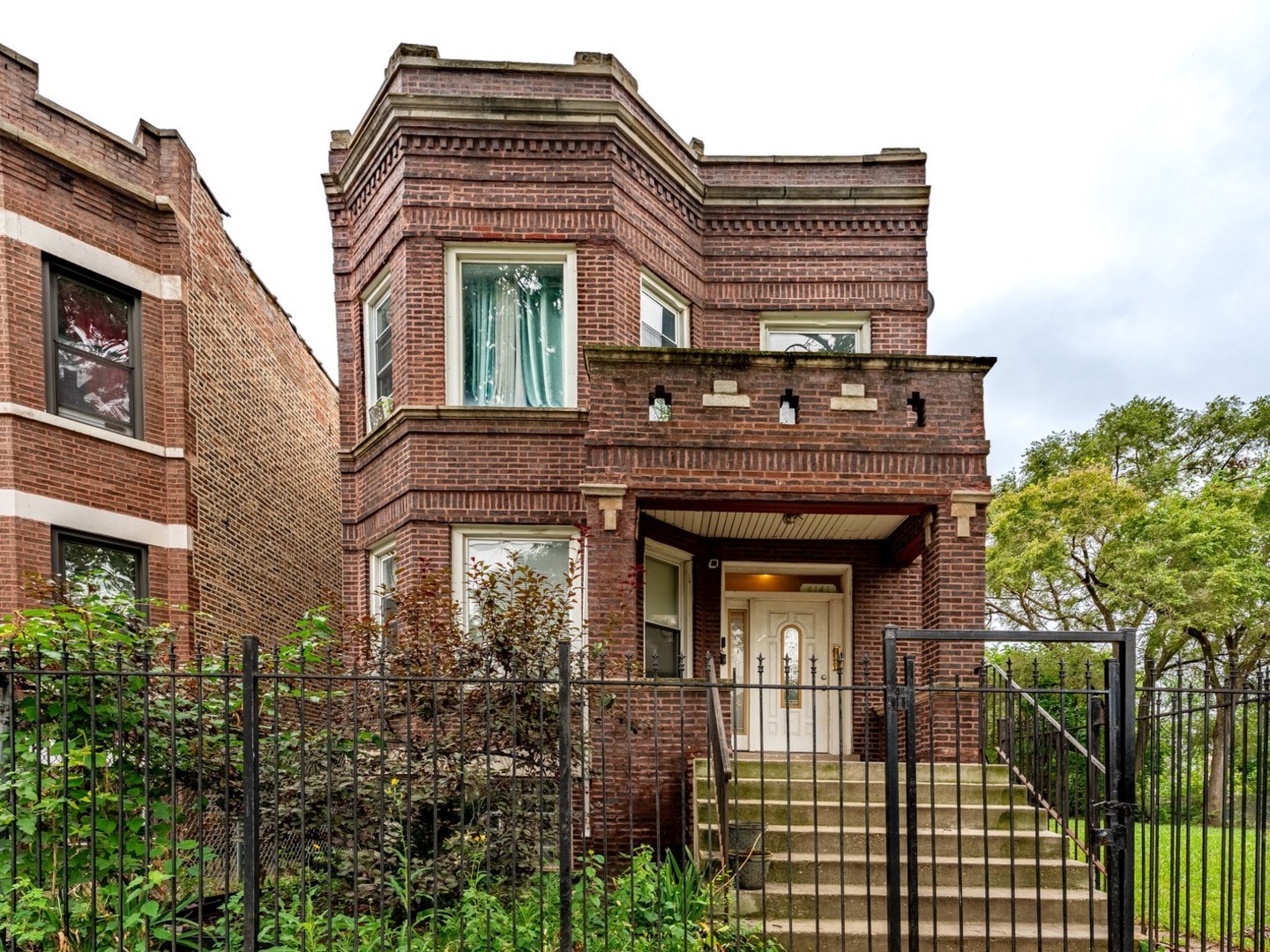 4141 W Monroe Street Property Photo 1