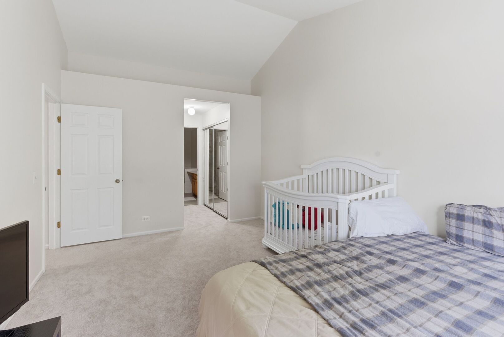 206 Glasgow Lane B206 Property Photo 9
