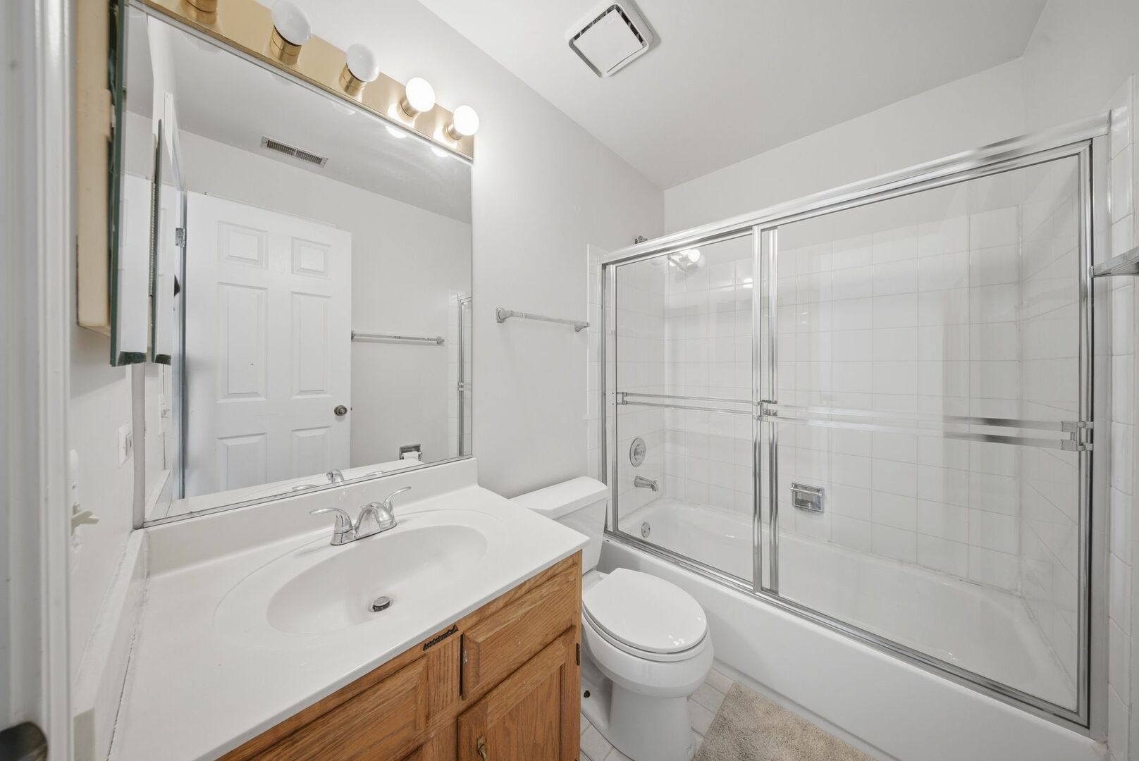 206 Glasgow Lane B206 Property Photo 15