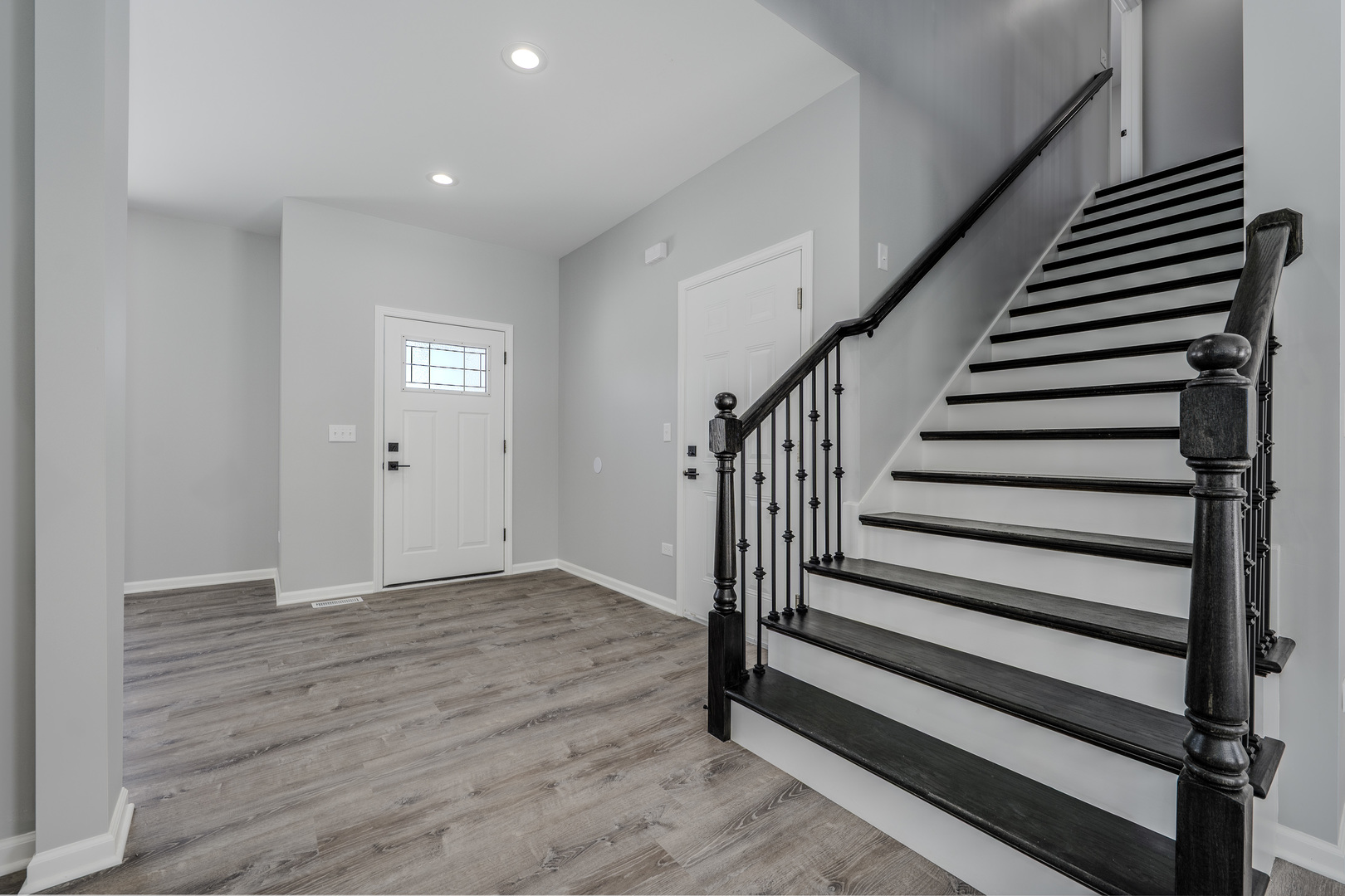 194 Vance Street Property Photo 6