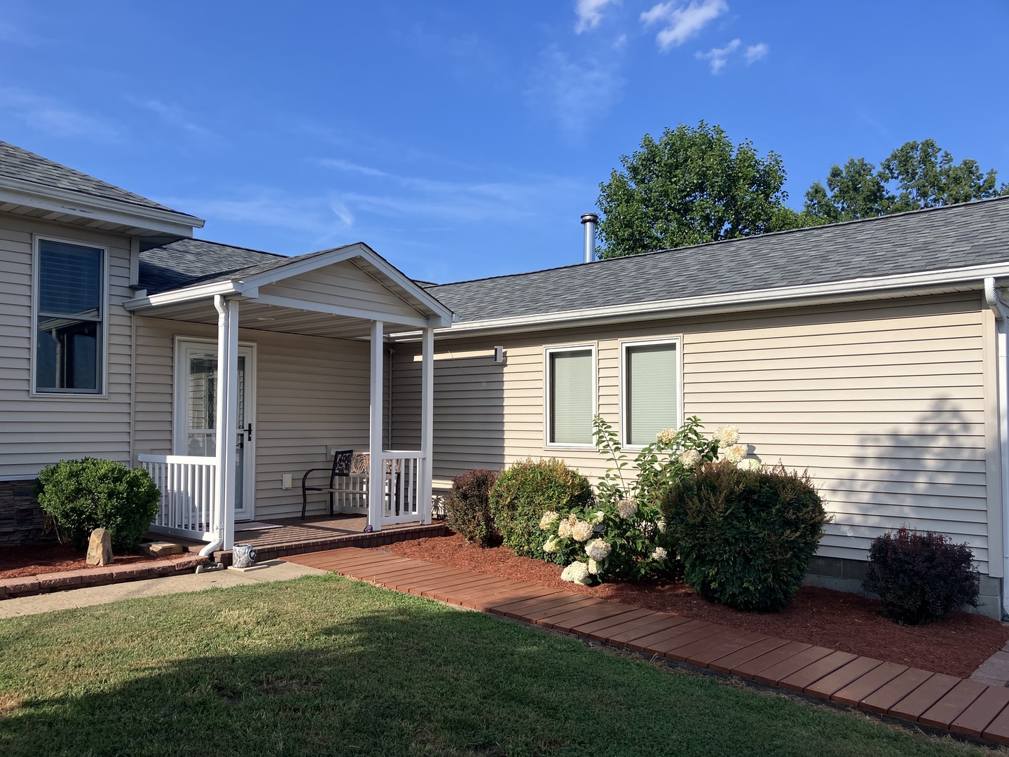 12268 Saraville Road Property Photo 1