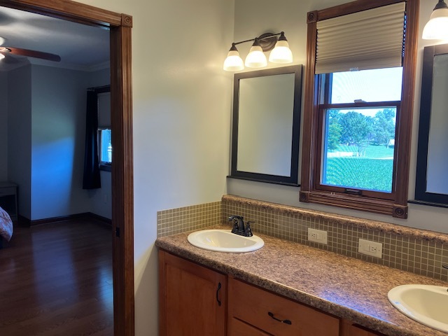 12268 Saraville Road Property Photo 23