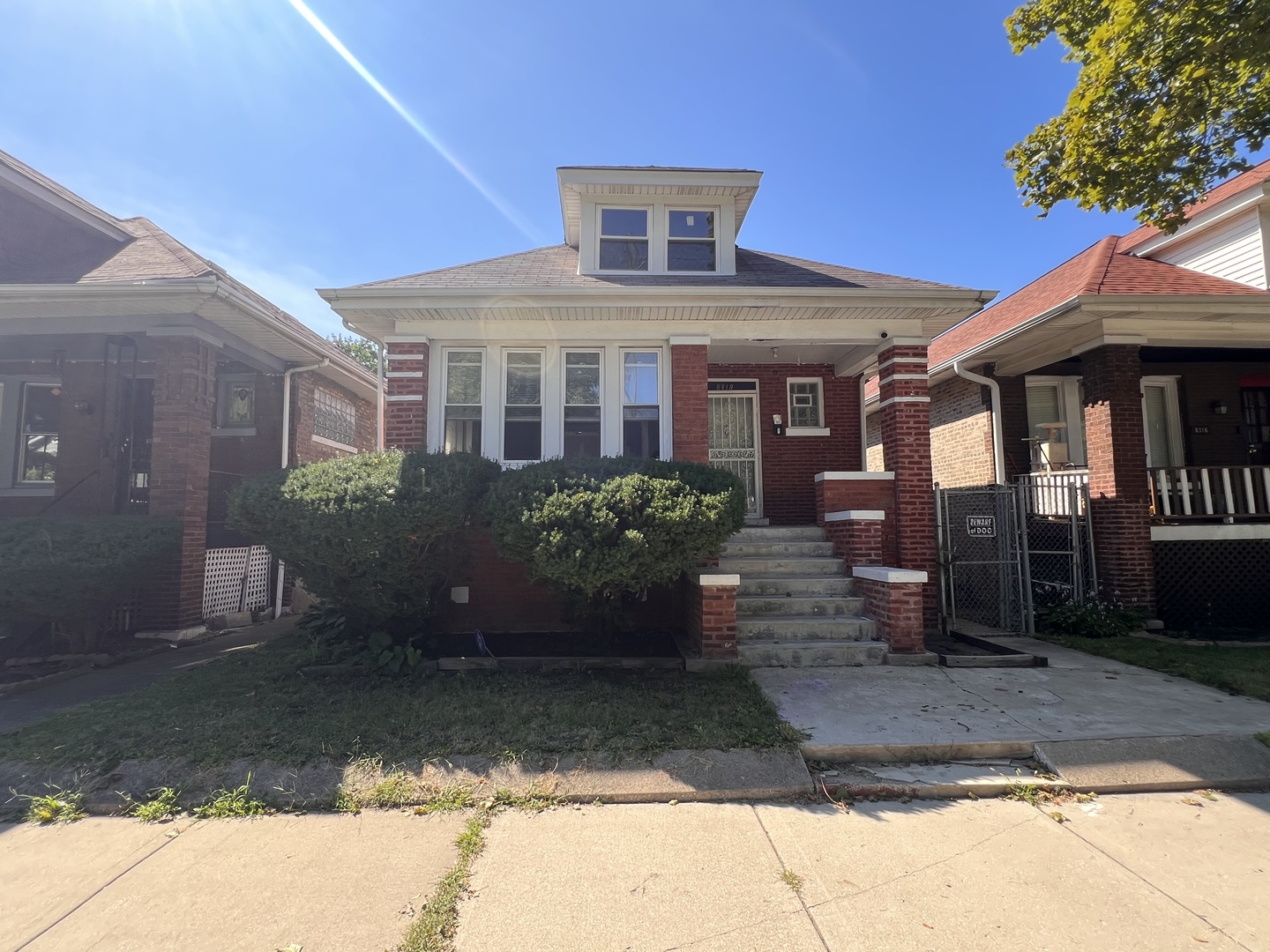 8318 S Morgan Street Property Photo 1