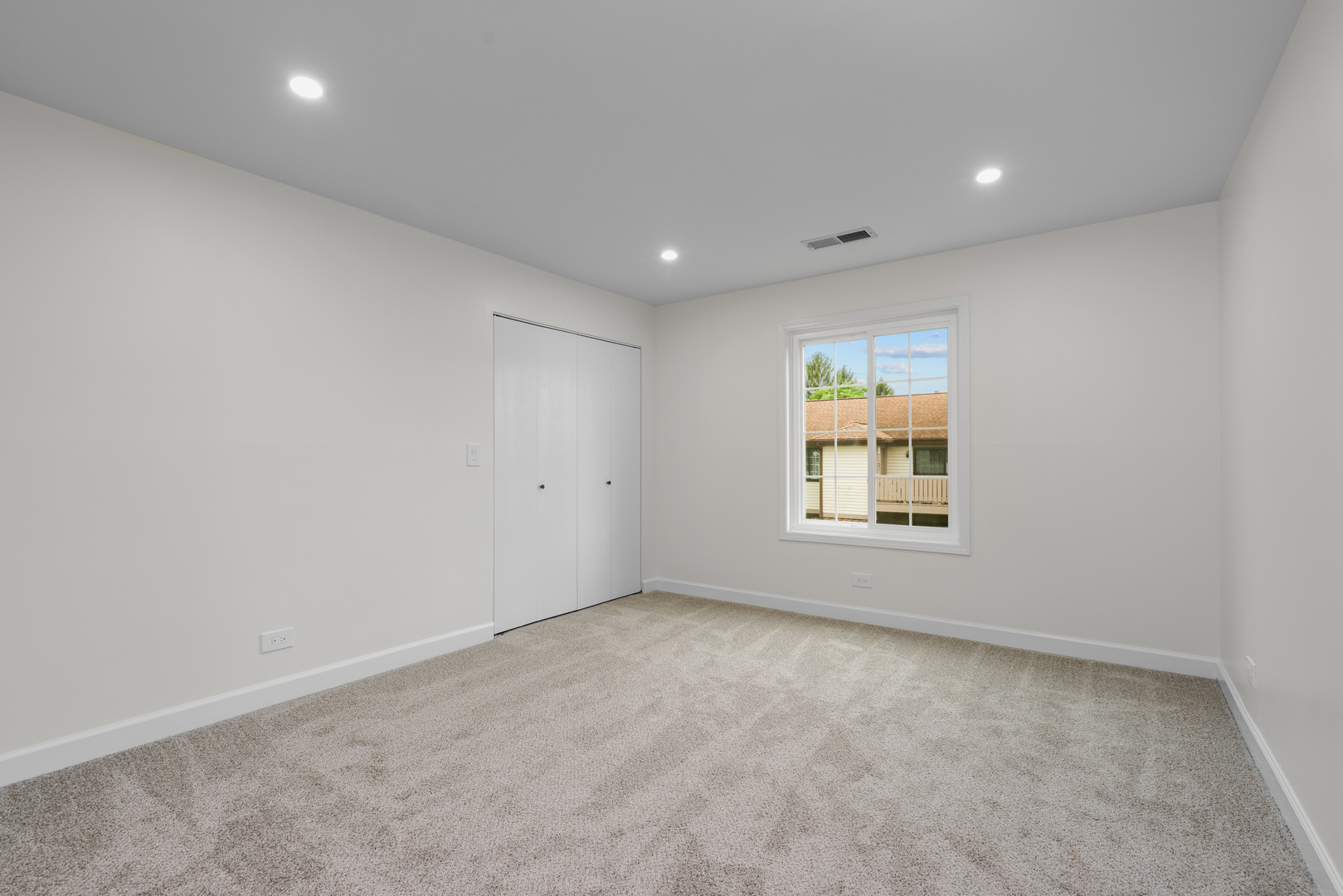 1727 W Hawkes Street 8 Property Photo 20