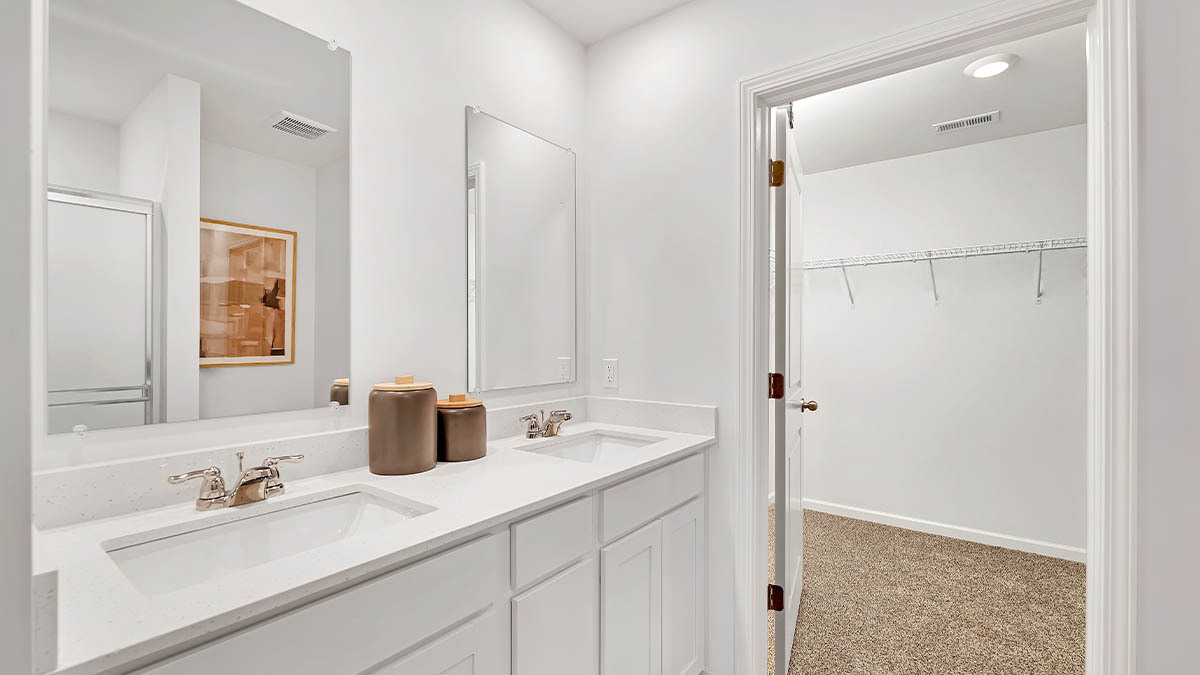 5738 Hunter Drive Property Photo 15