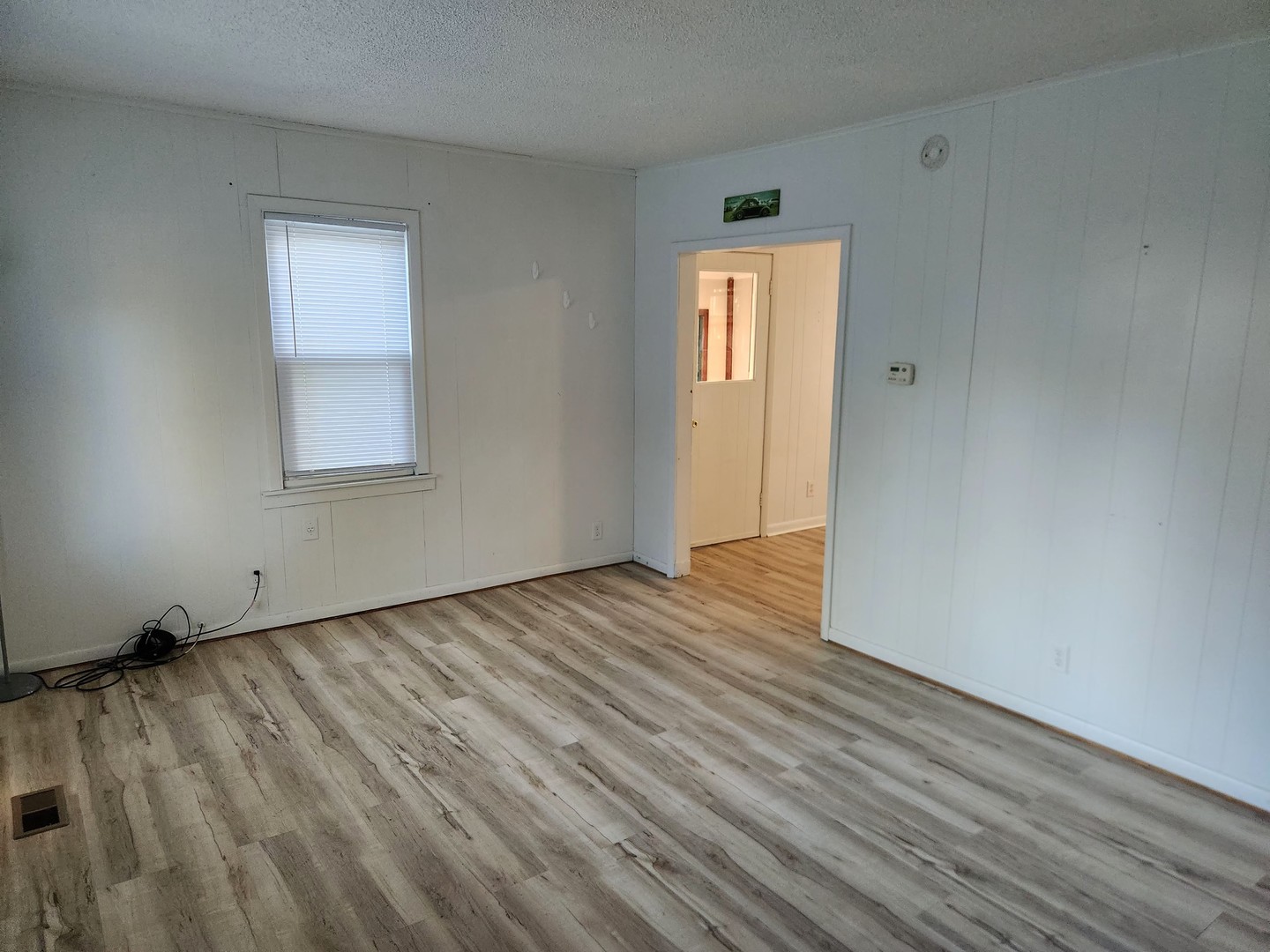 32 Arlington Lane Property Photo 5
