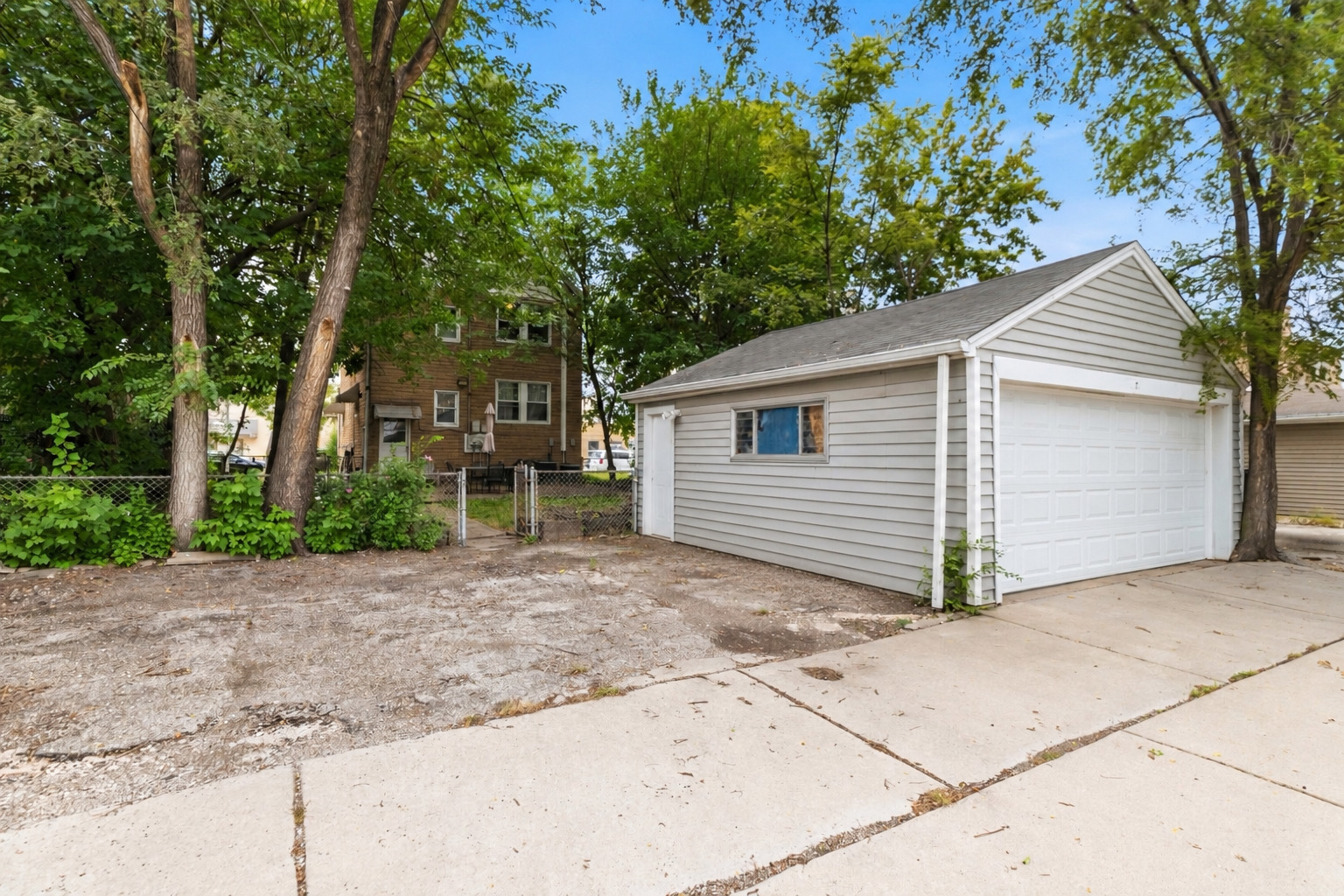 1226 Circle Avenue Property Photo 6