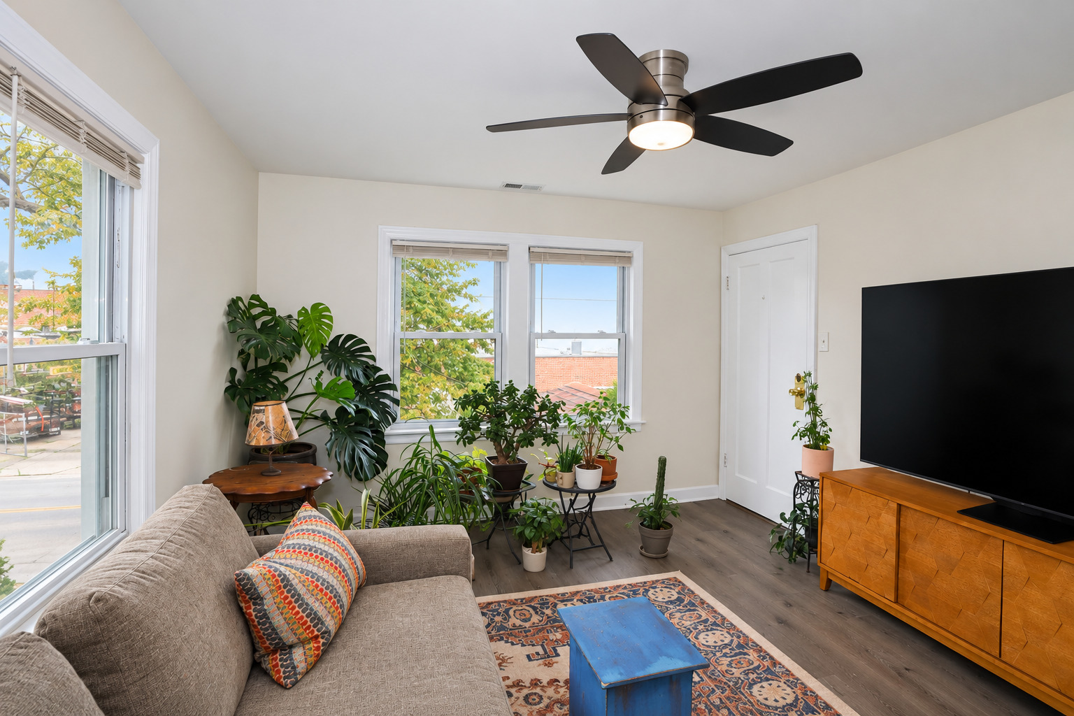 1226 Circle Avenue Property Photo 8