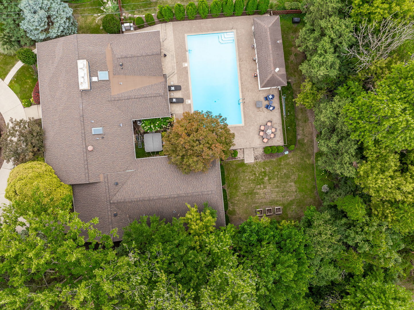 12 Meadowood Drive Property Photo 80