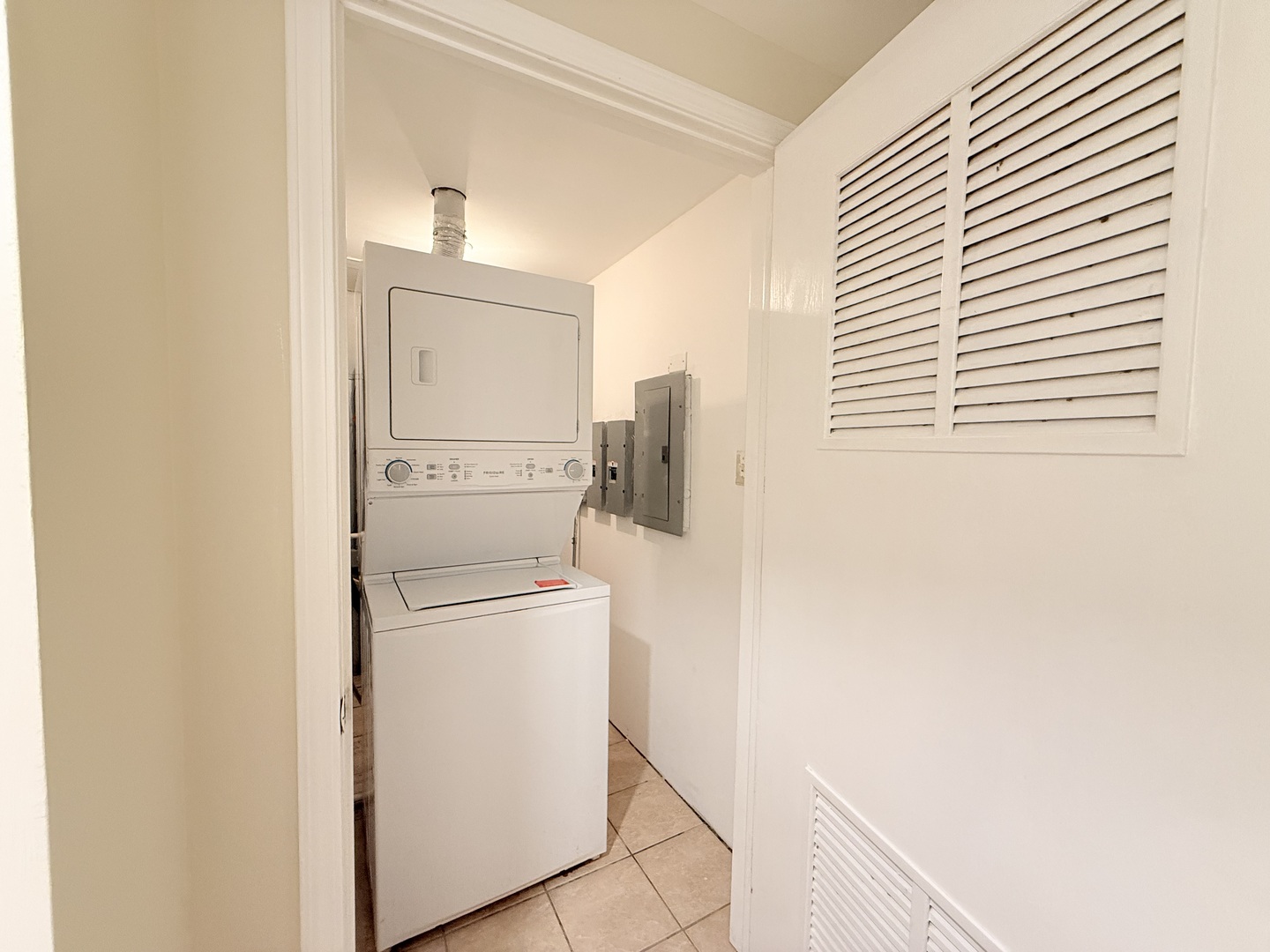 2731 W Polk Street 1 Property Photo 23