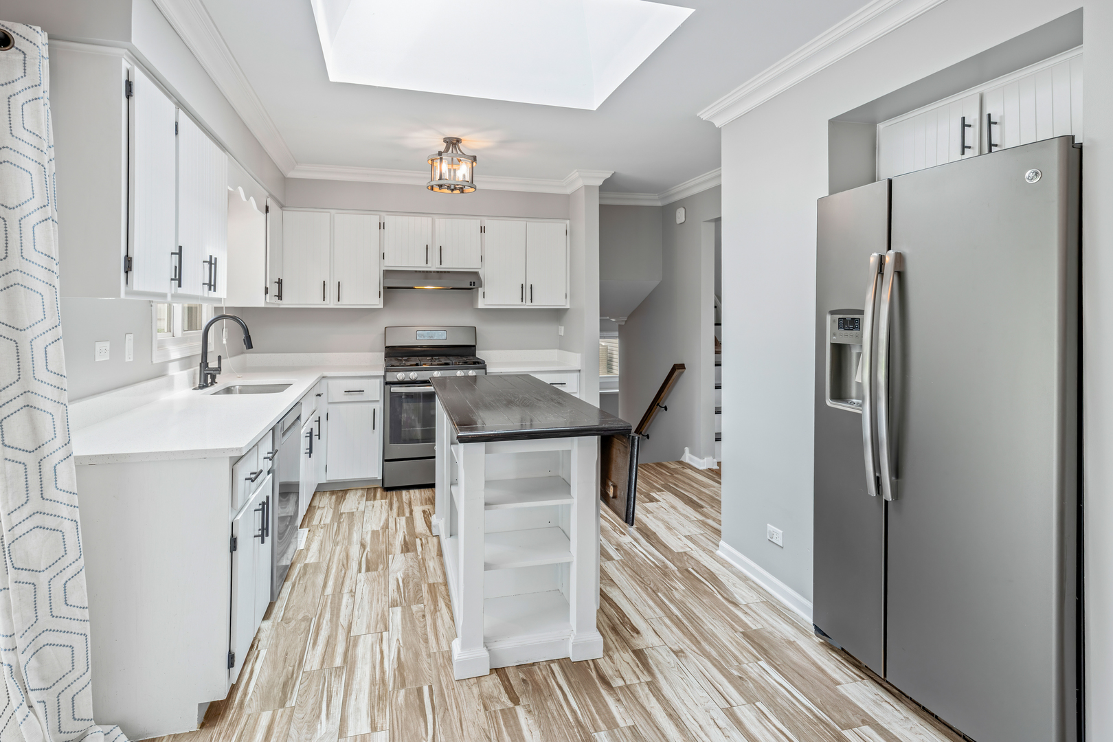 17008 Forest Avenue Property Photo 10