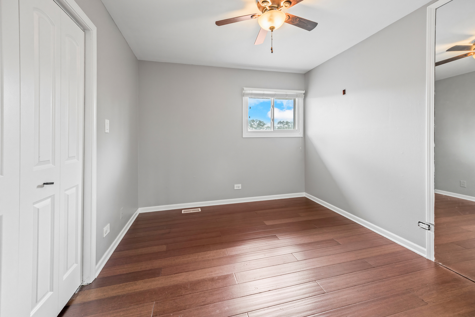 17008 Forest Avenue Property Photo 17