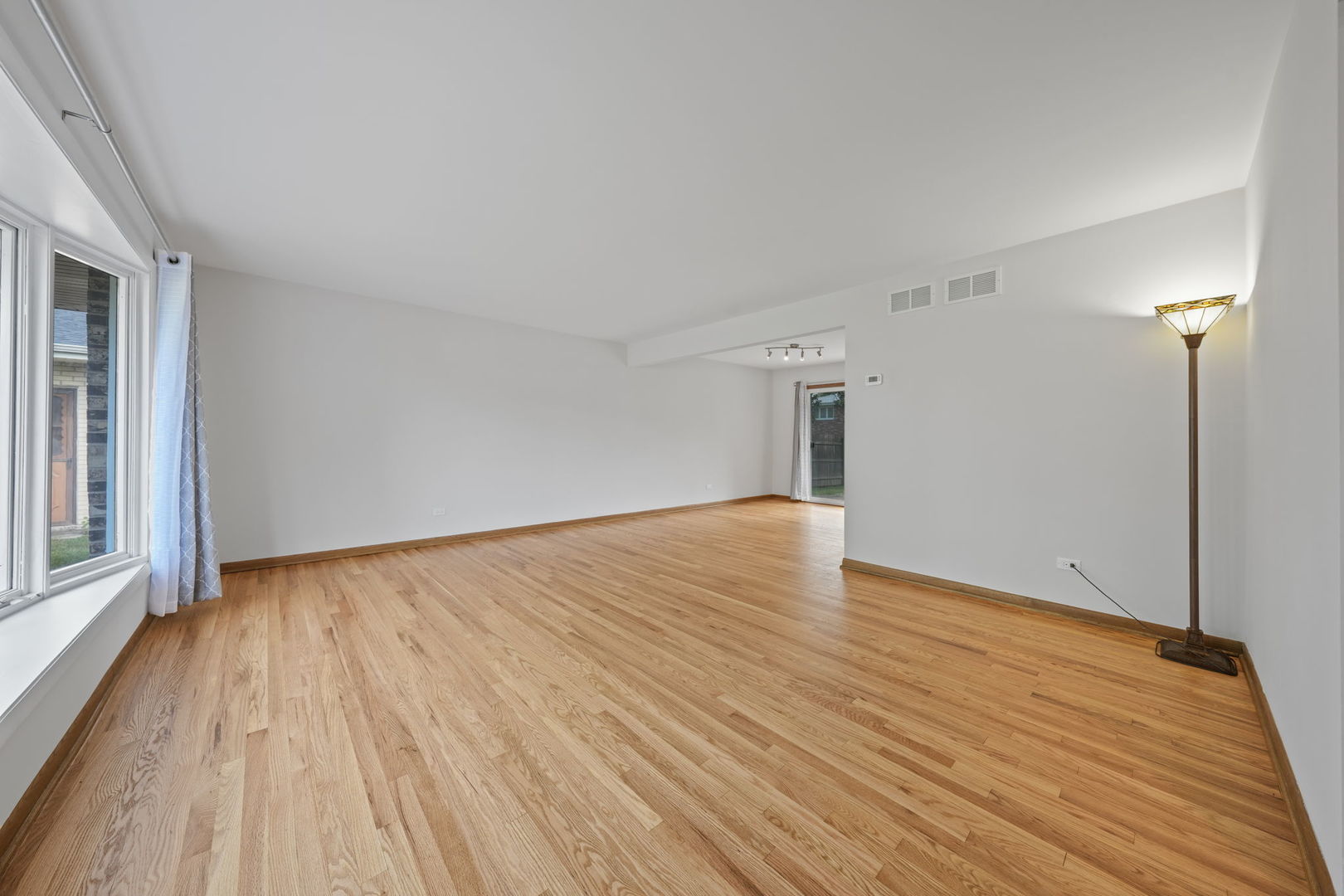1617 Holly Avenue Property Photo 5