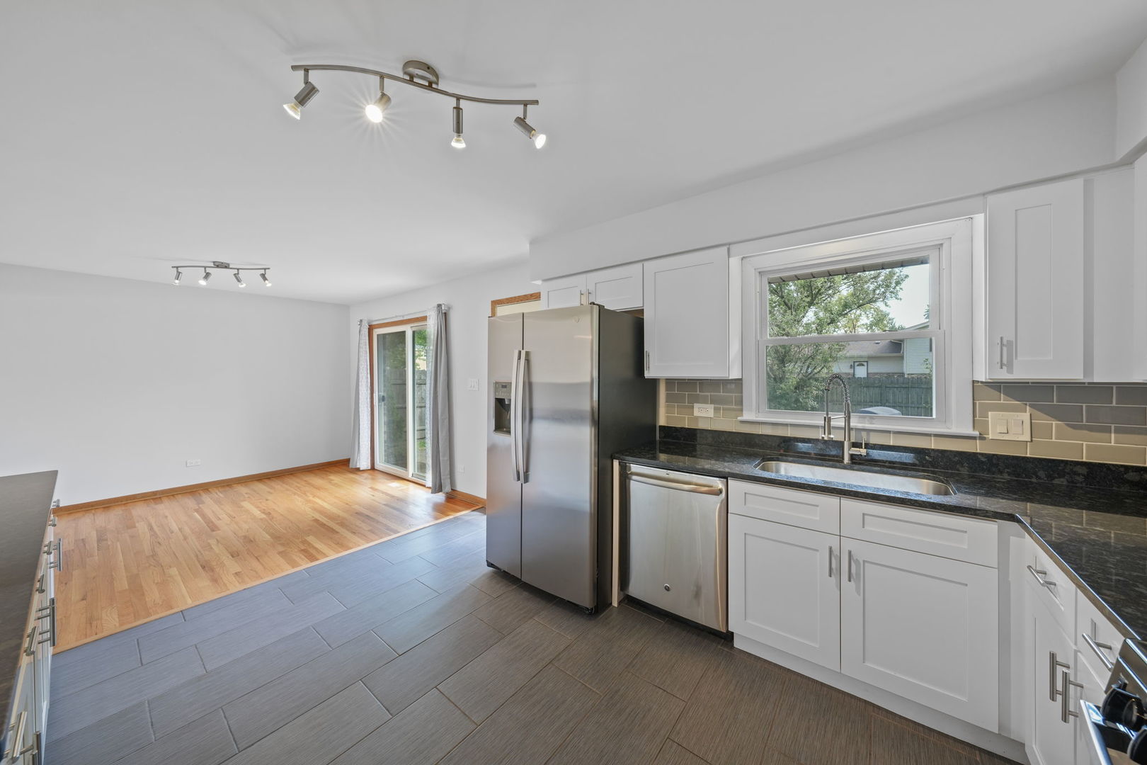 1617 Holly Avenue Property Photo 11