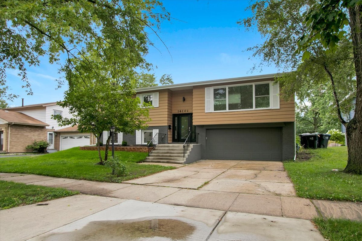 16101 Avalon Avenue Property Photo 1