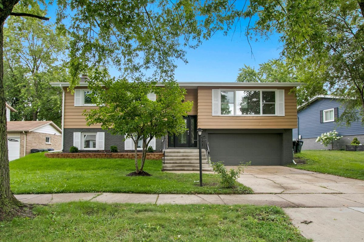 16101 Avalon Avenue Property Photo 3
