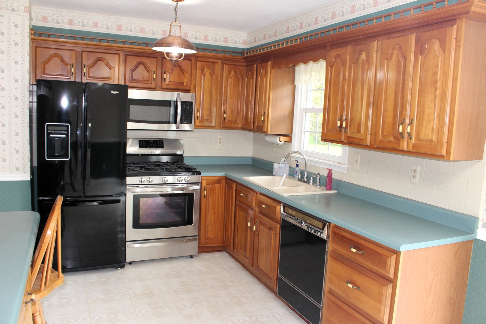 1119 E Clinton Avenue Property Photo 13