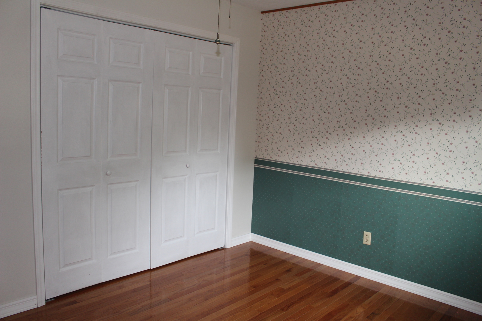 1119 E Clinton Avenue Property Photo 23