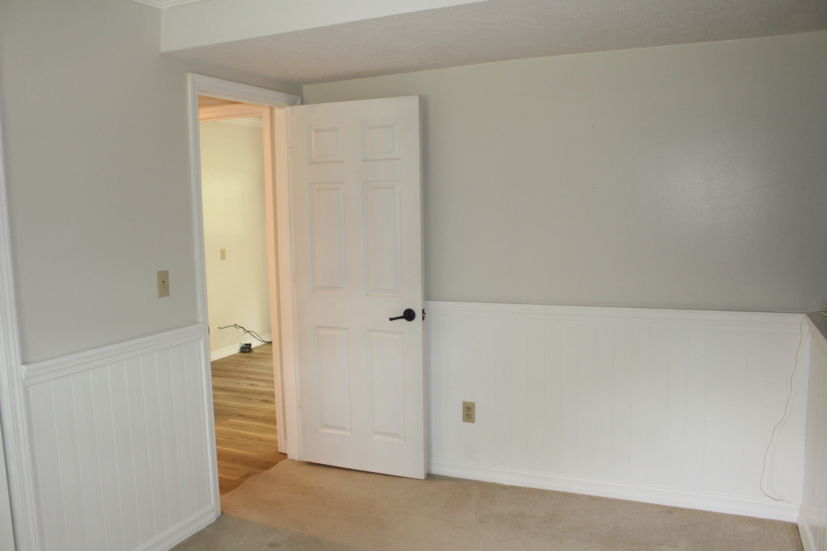 1119 E Clinton Avenue Property Photo 28