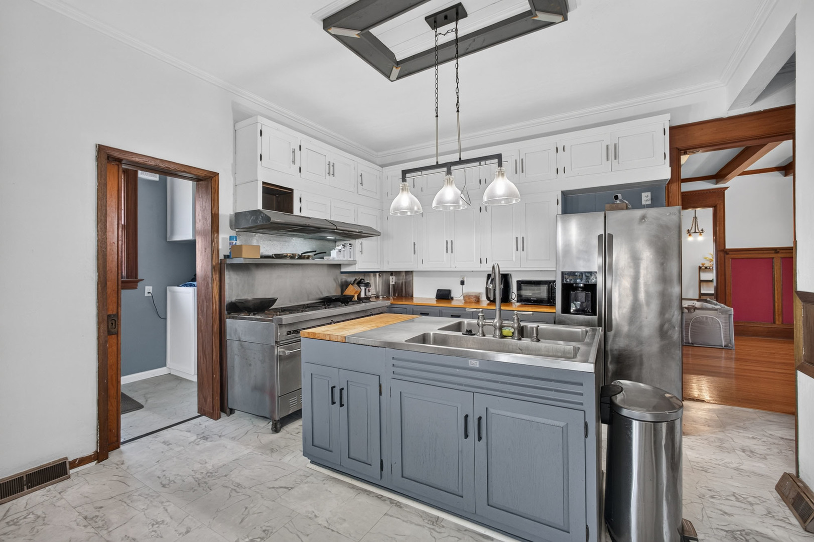 1718 N Marquette Street Property Photo 12