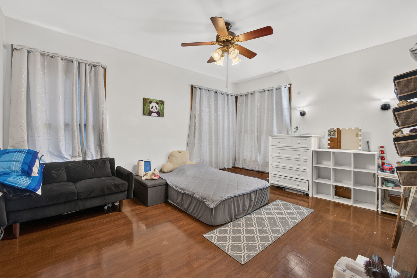 1718 N Marquette Street Property Photo 18