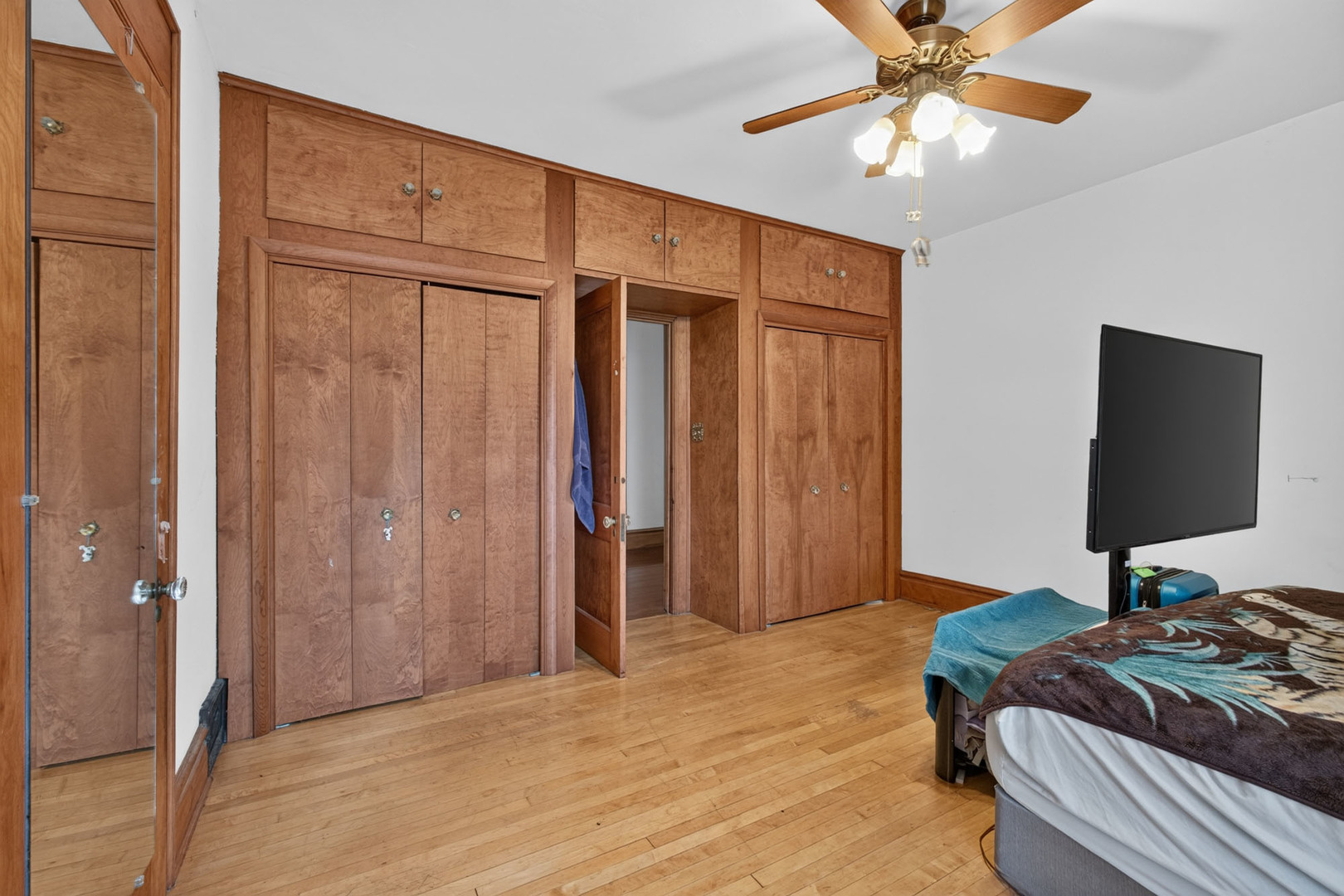 1718 N Marquette Street Property Photo 20