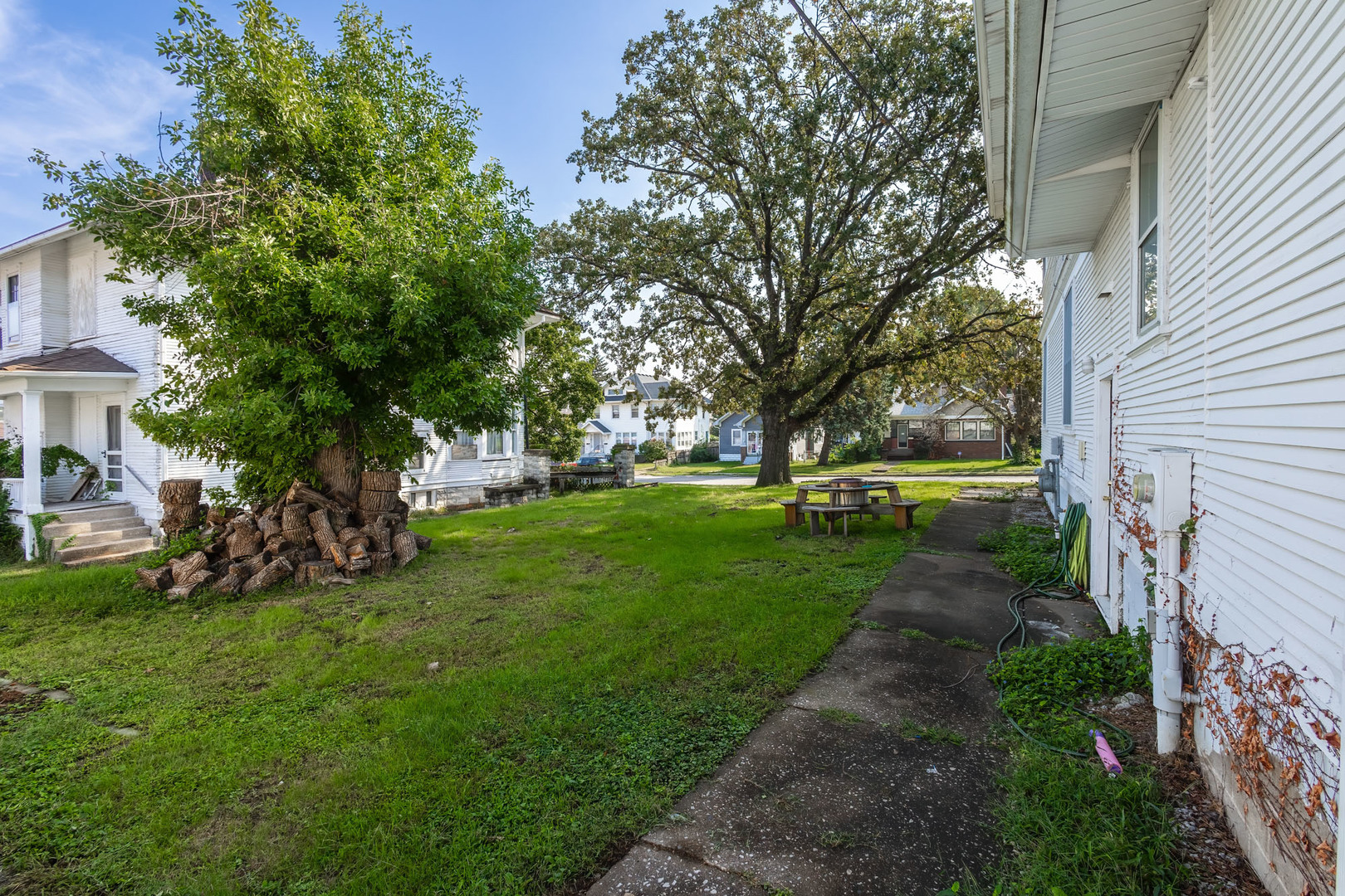 1718 N Marquette Street Property Photo 21