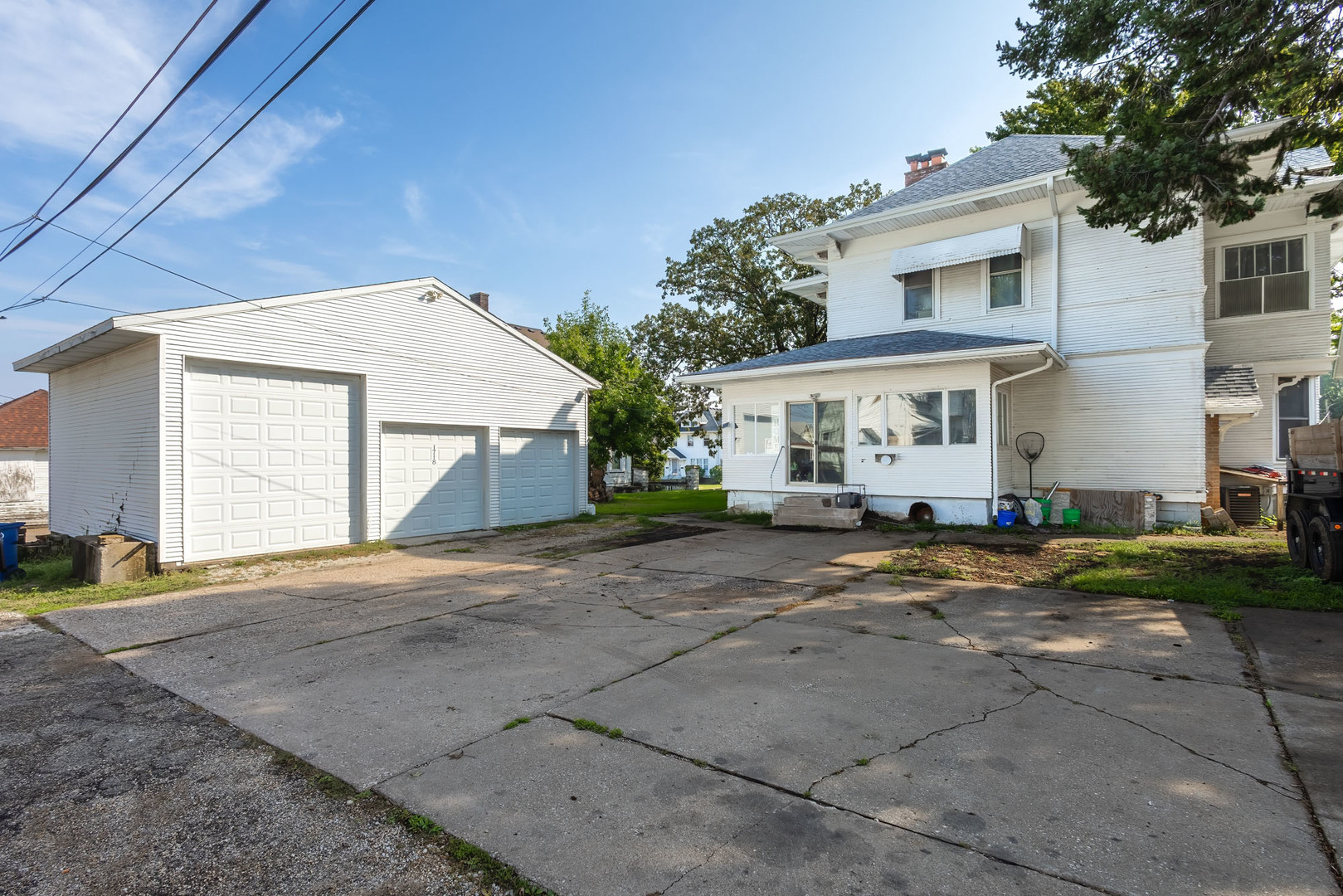 1718 N Marquette Street Property Photo 23