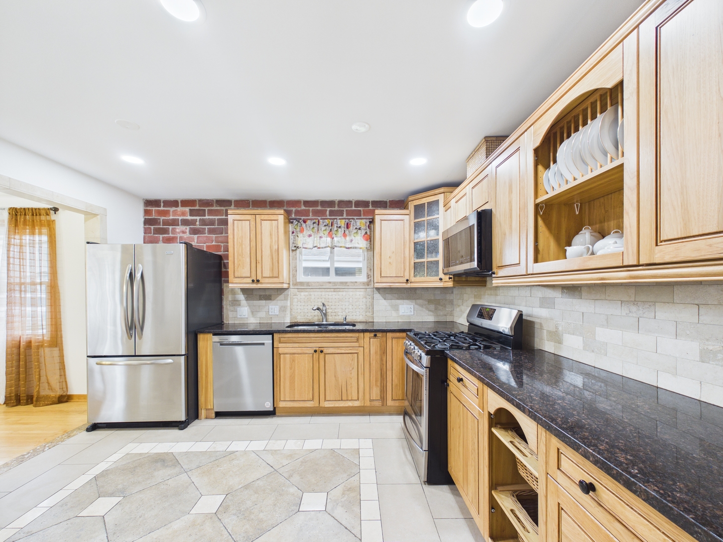 442 Gaylin Court Property Photo 13