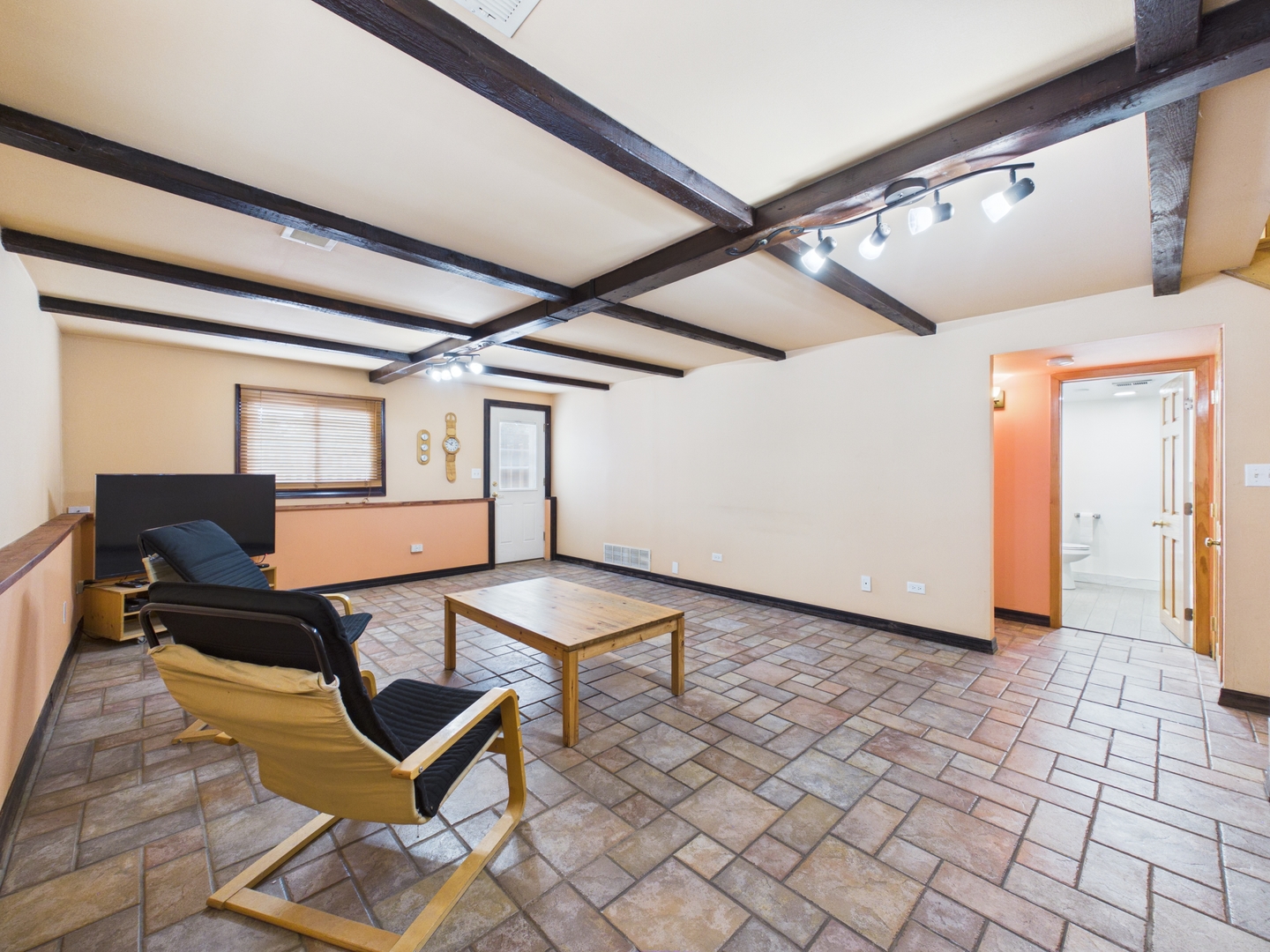 442 Gaylin Court Property Photo 32