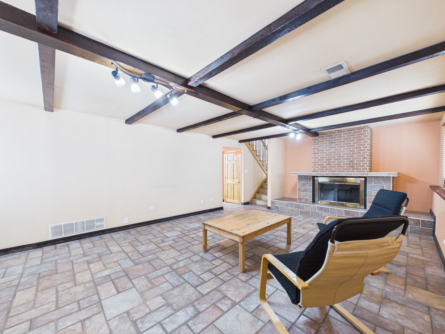 442 Gaylin Court Property Photo 33
