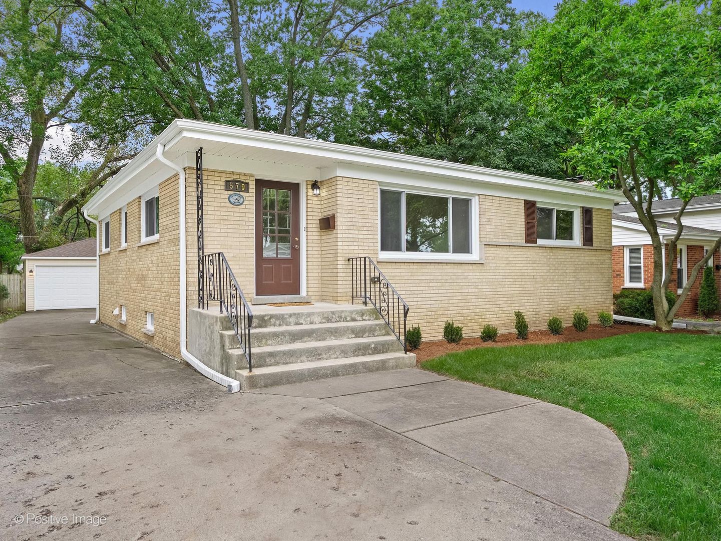 579 Dawes Avenue Property Photo 1