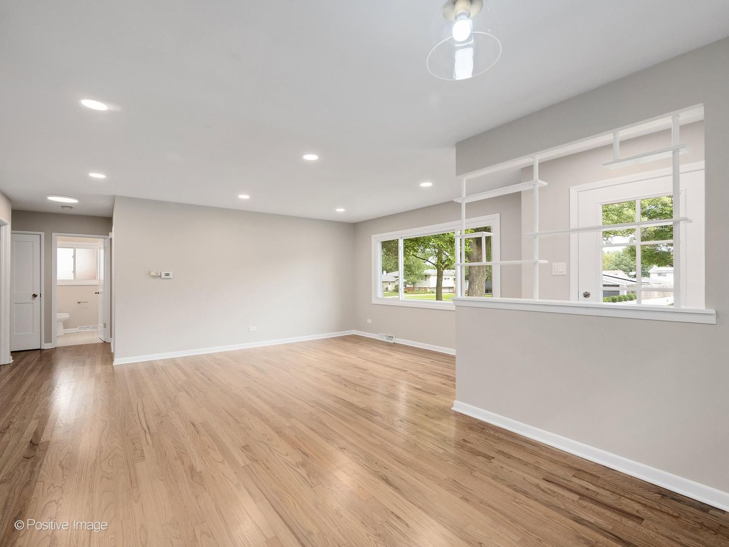 579 Dawes Avenue Property Photo 6