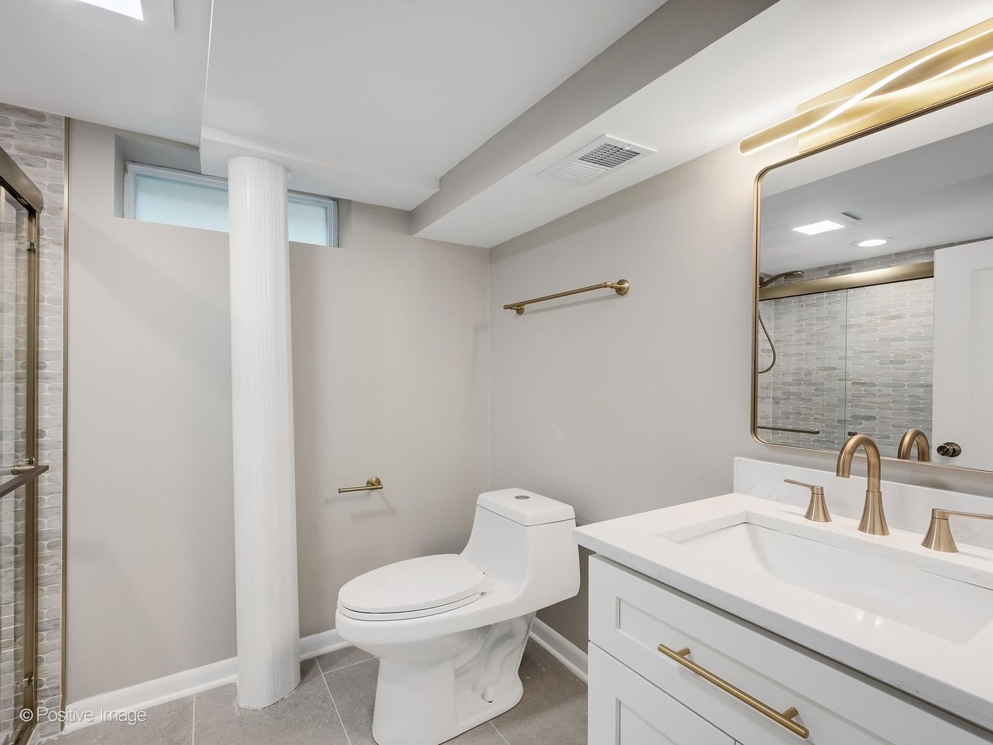 579 Dawes Avenue Property Photo 27