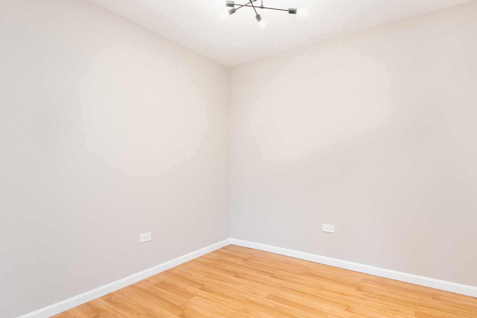 6165 Knoll Wood Court 302 Property Photo 6