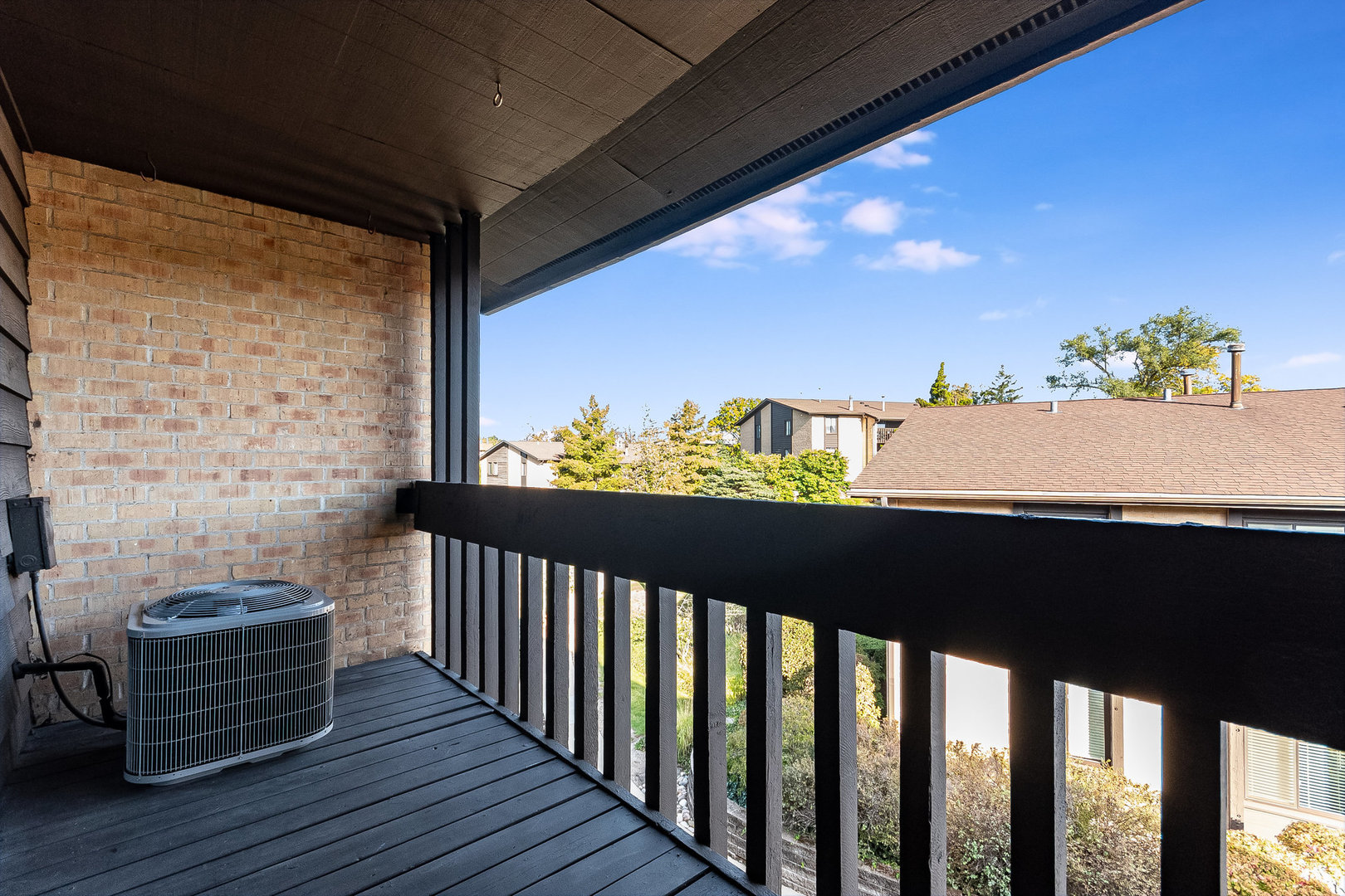 6165 Knoll Wood Court 302 Property Photo 14