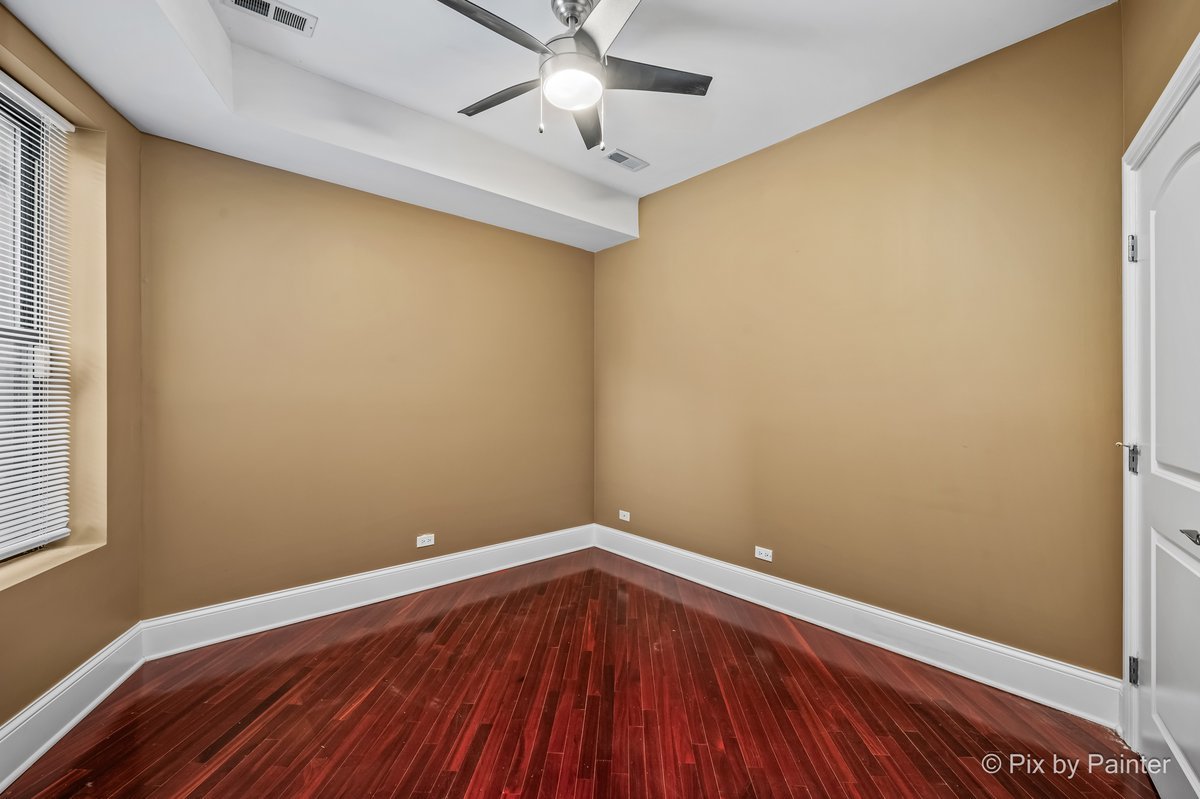 5207 S Indiana Avenue 2 Property Photo 14