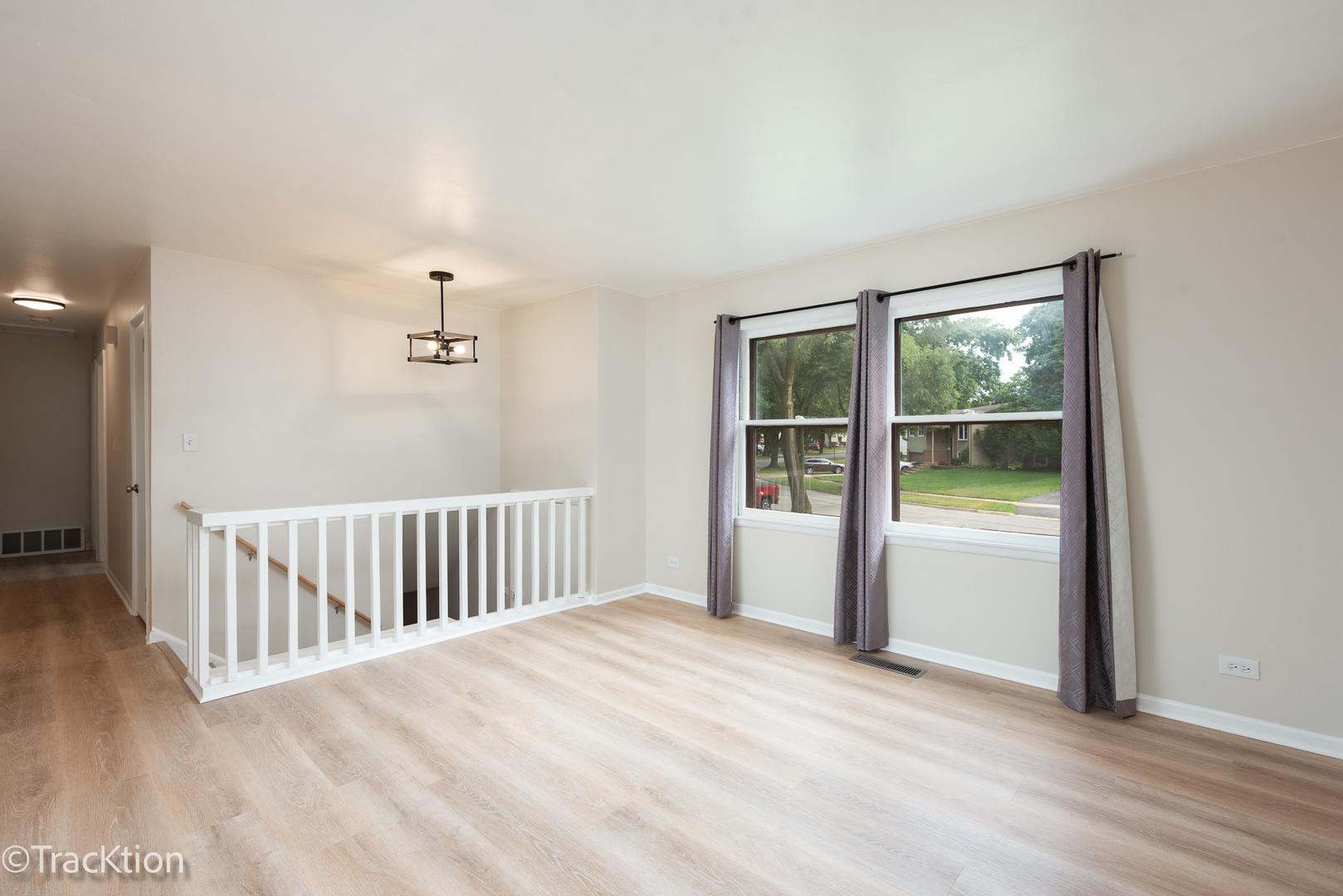 7208 Sprucewood Avenue Property Photo 2