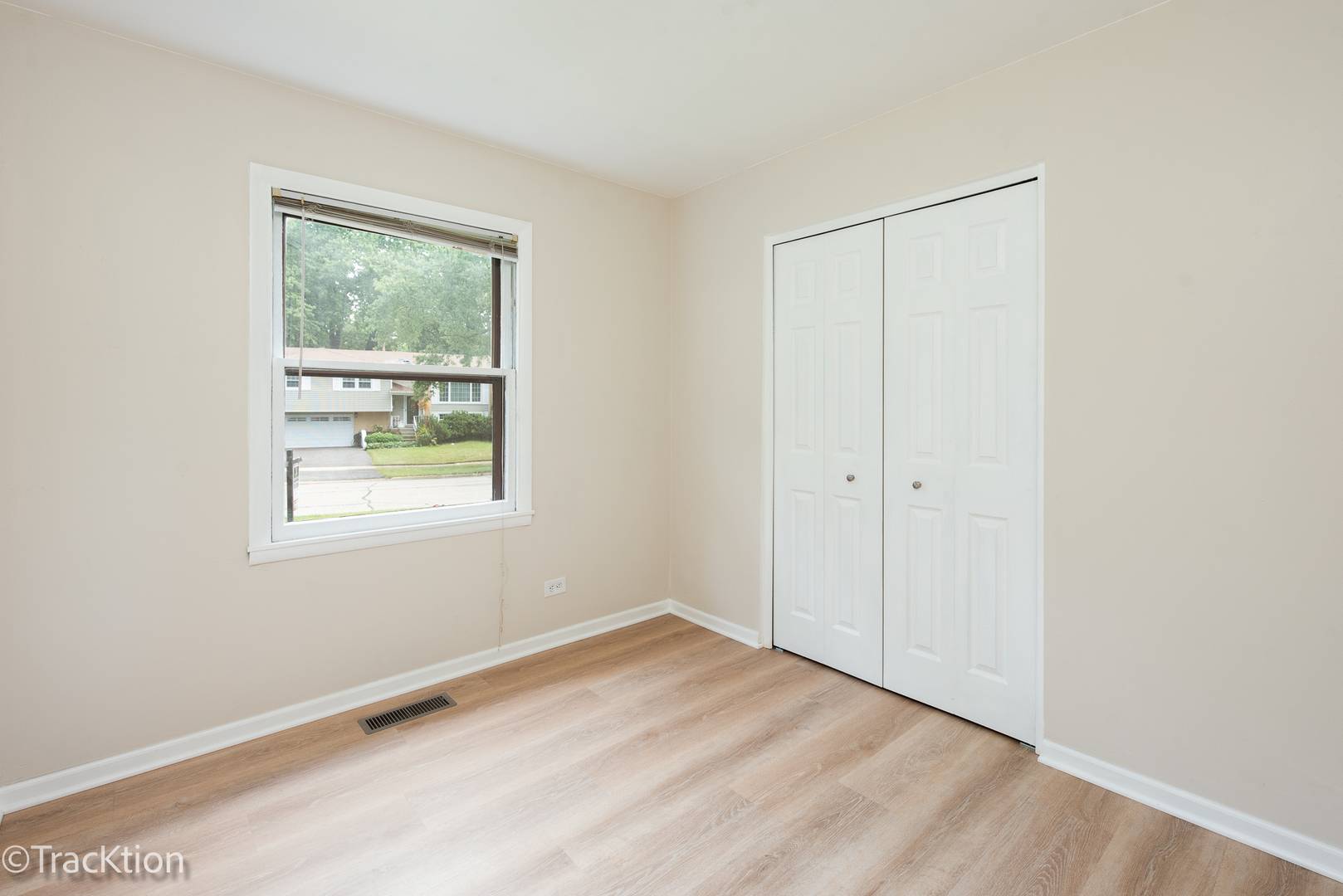 7208 Sprucewood Avenue Property Photo 14