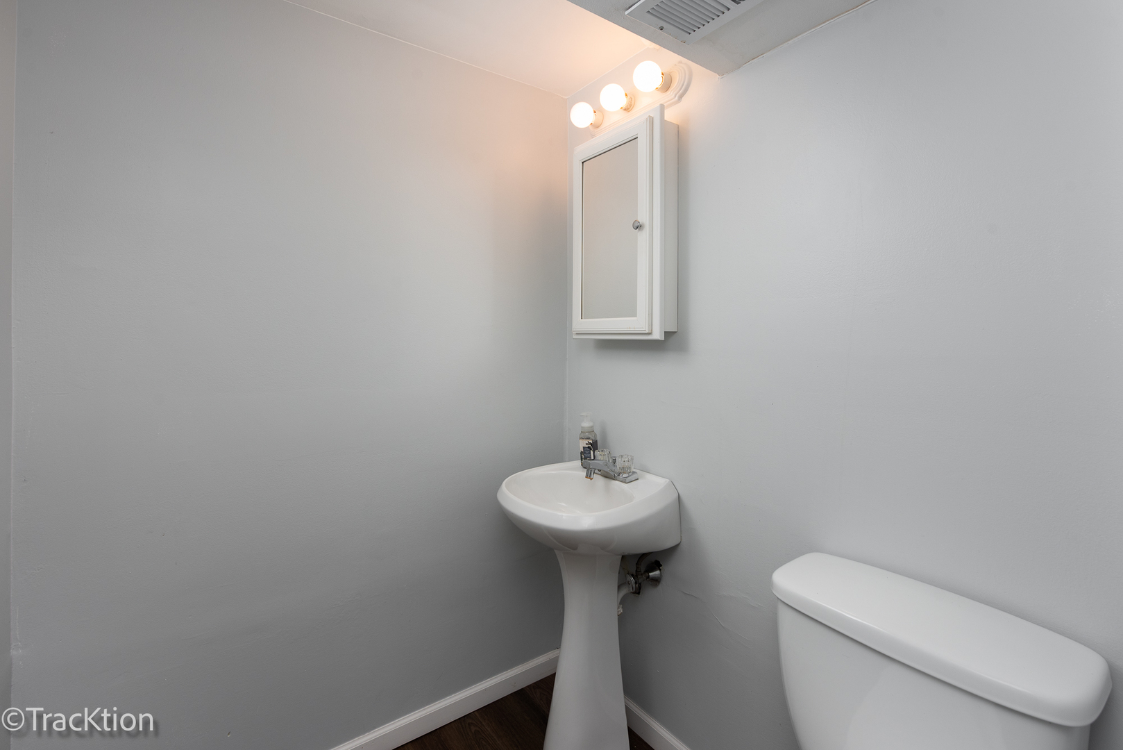 7208 Sprucewood Avenue Property Photo 20